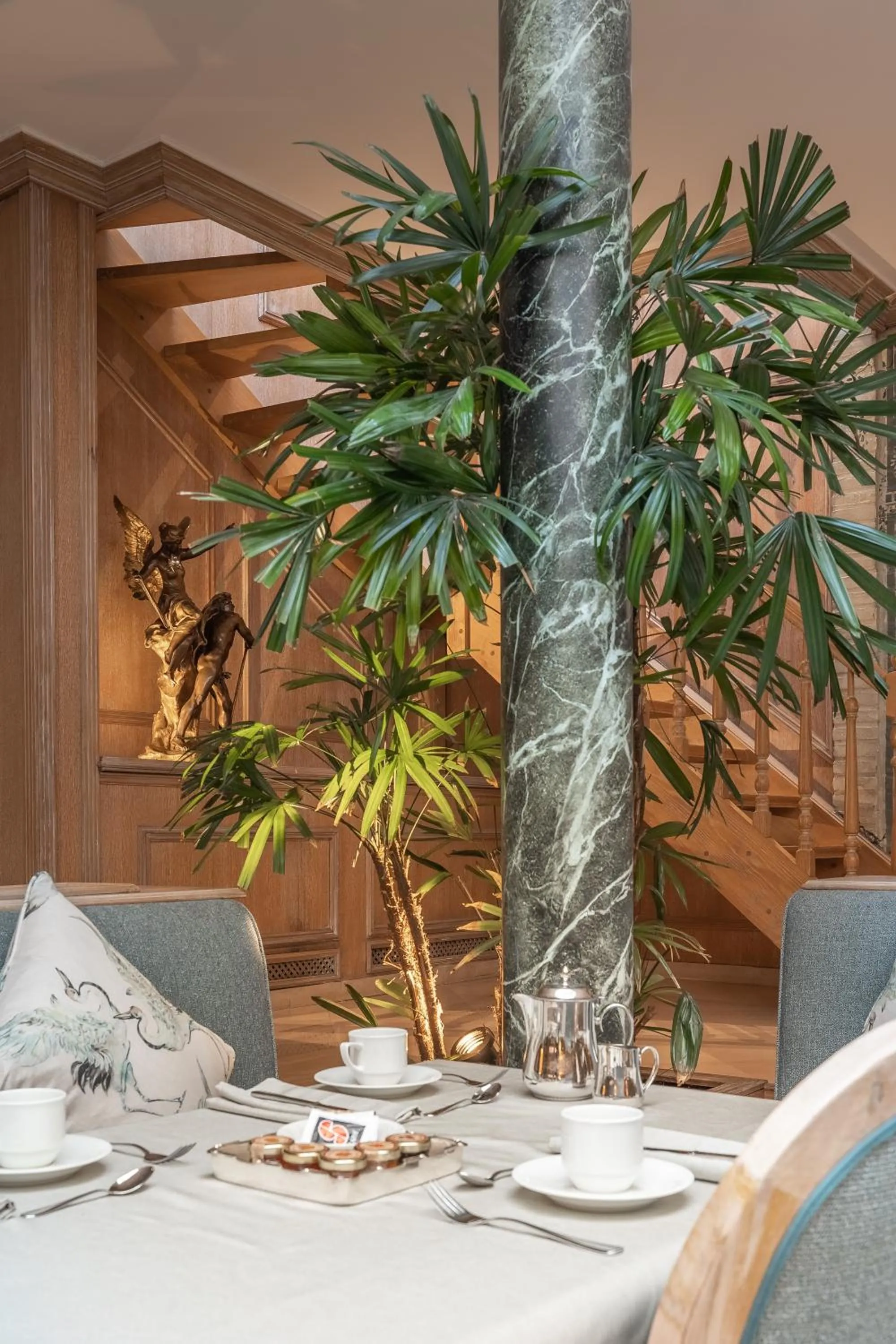 Restaurant/places to eat in Hotel Manos Stephanie