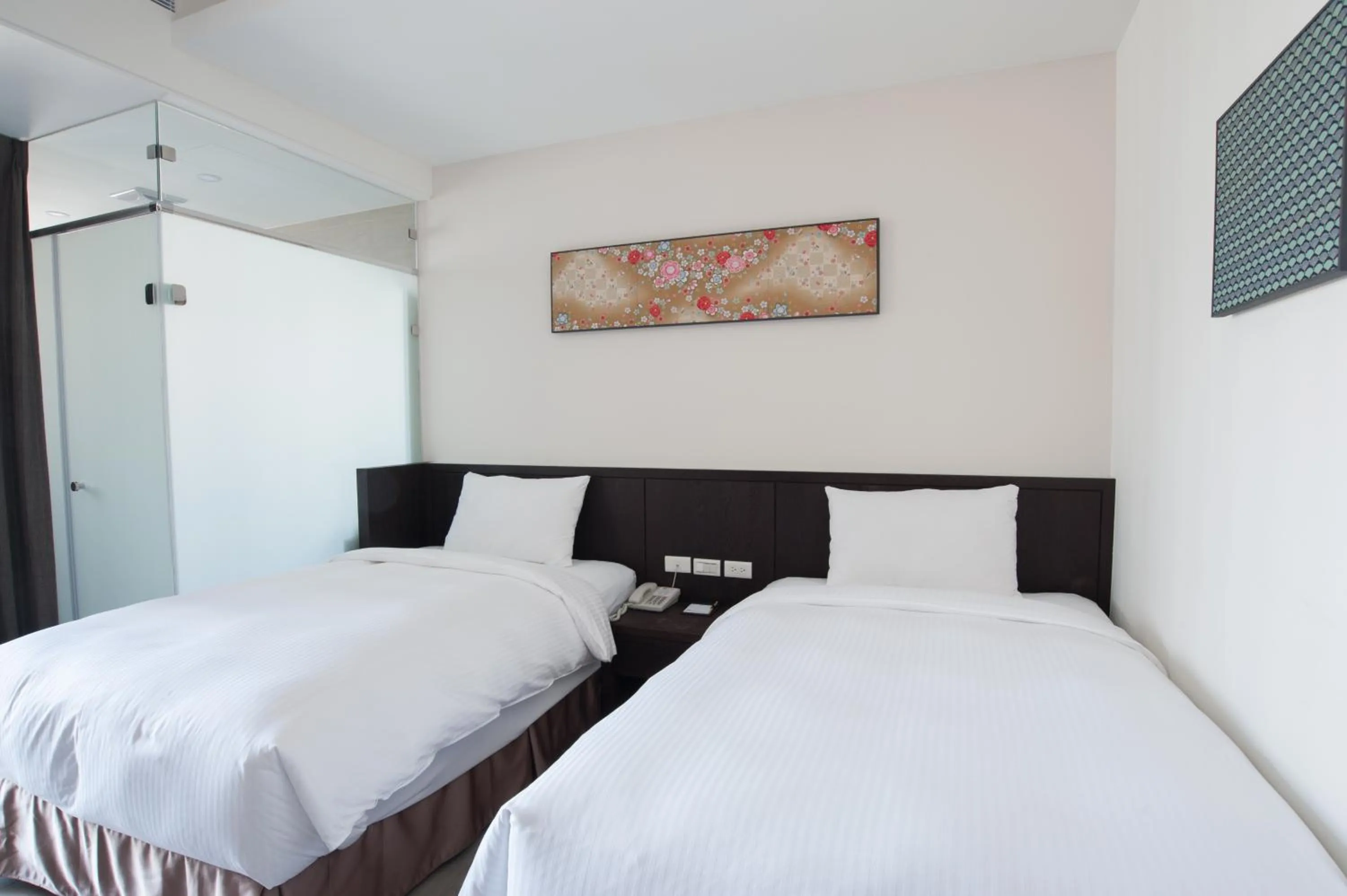 bunk bed, Bed in Joy Inn