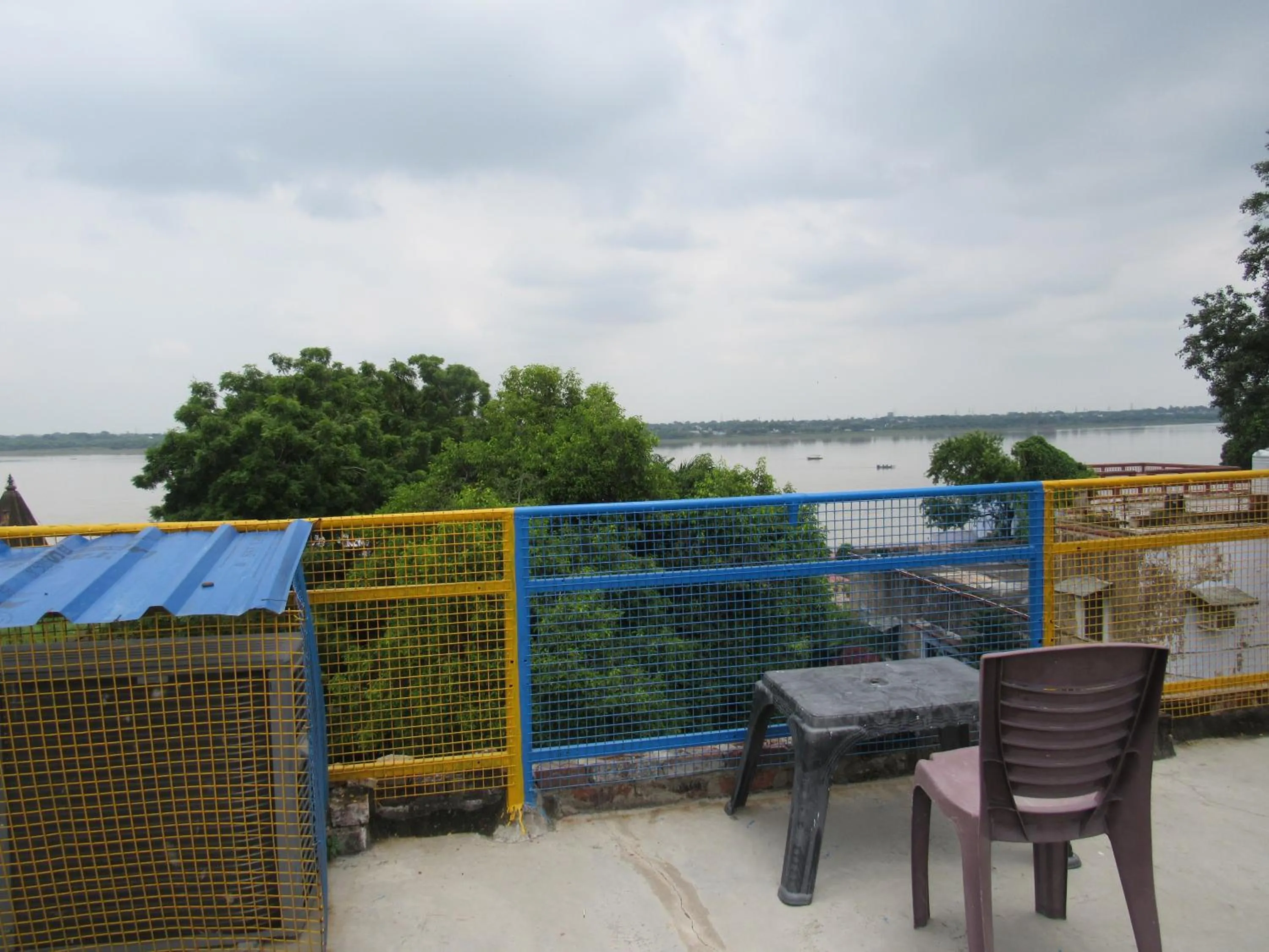 HosteLaVie - Varanasi