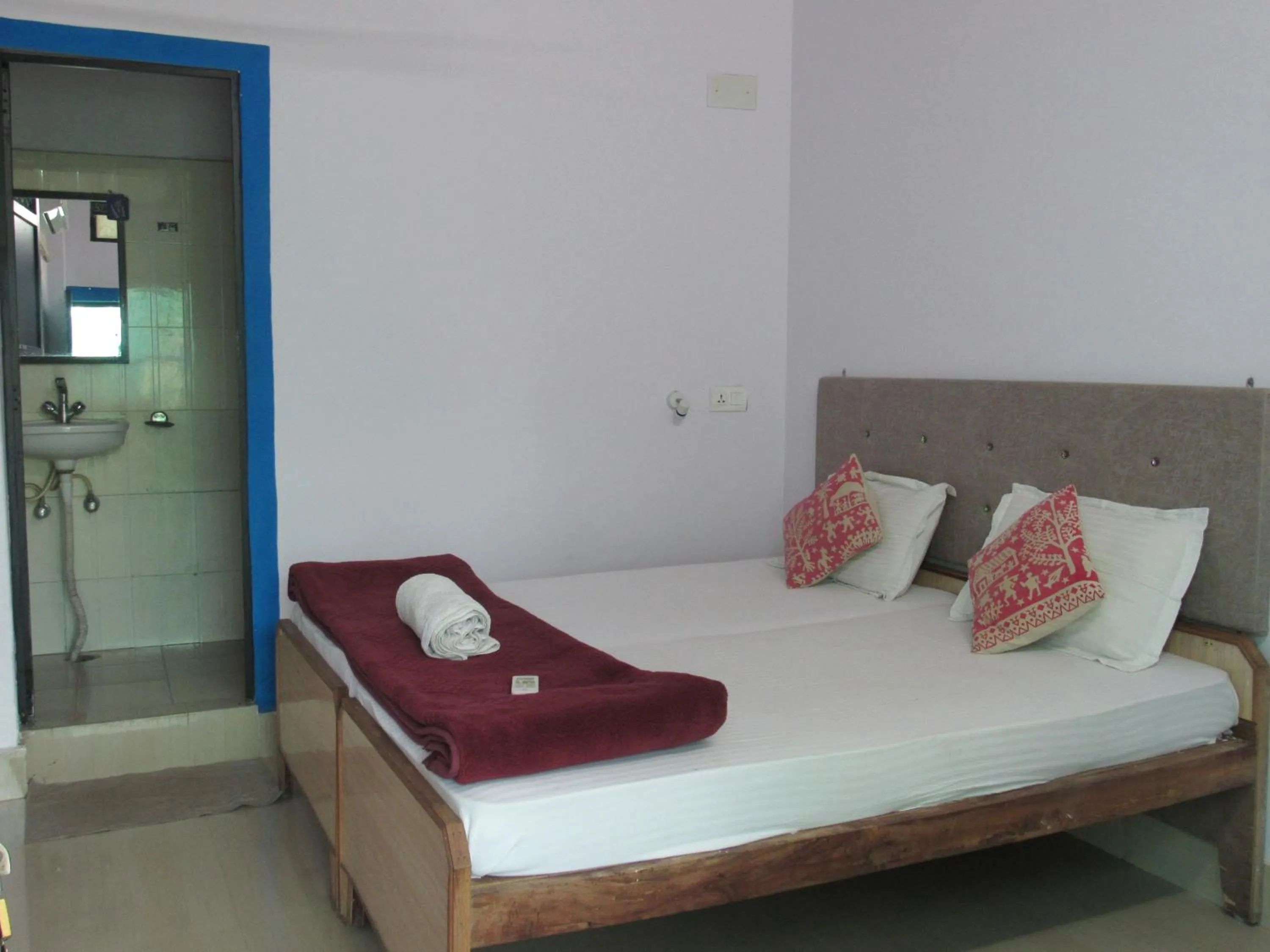 HosteLaVie - Varanasi