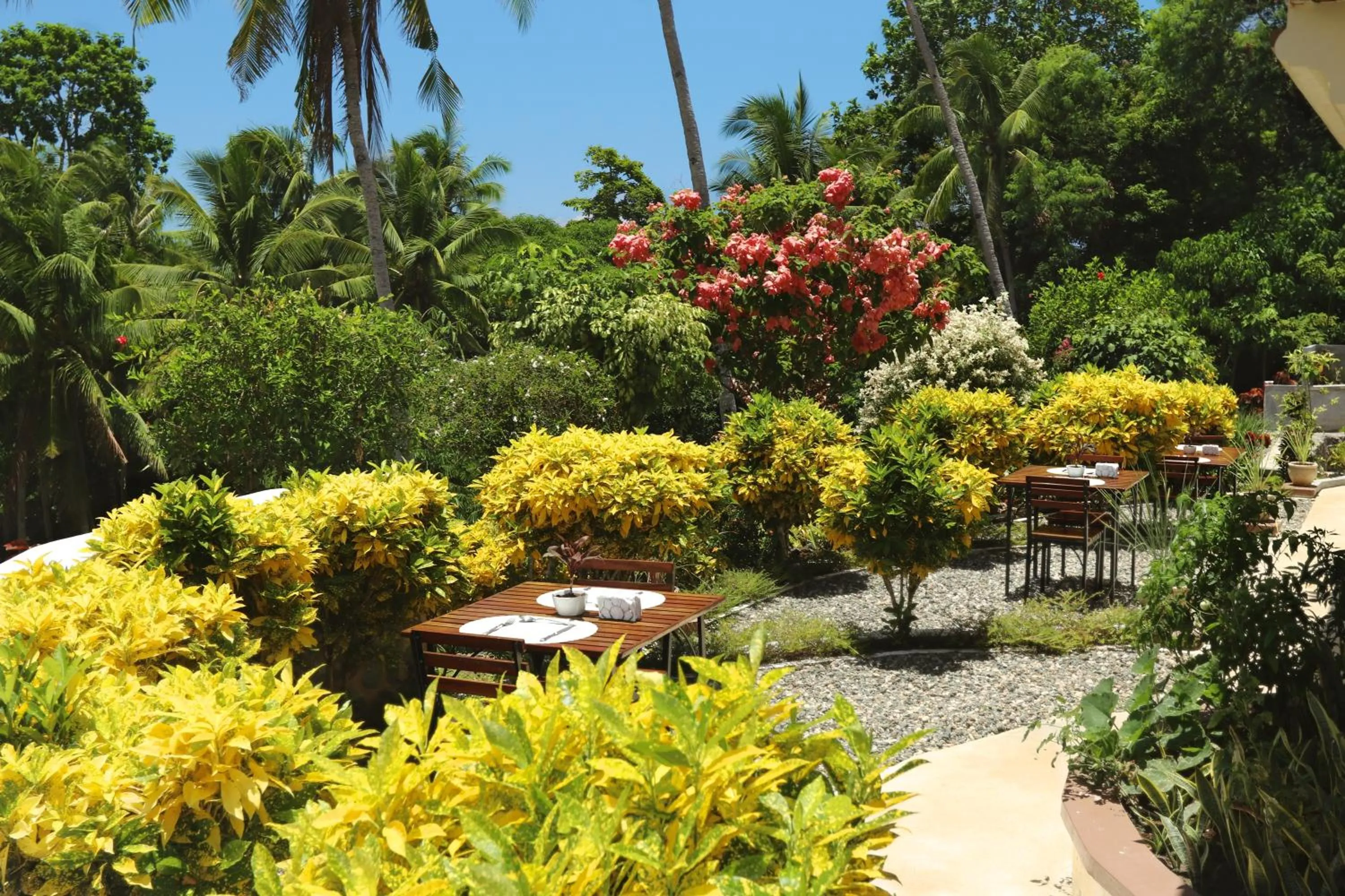 Patio in Guindulman Bay Tourist Inn