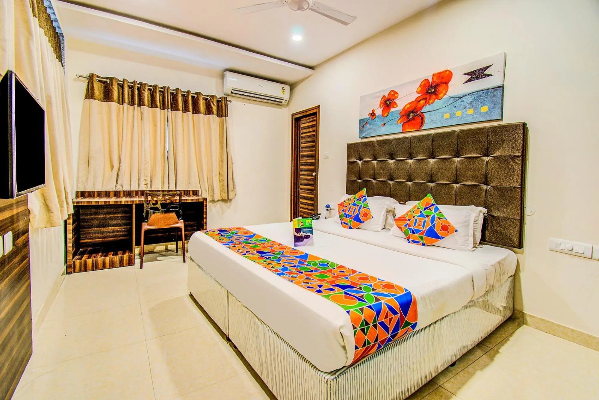 Bed in Fabhotel Pearl City - Nr Jubilee Enclave, Hitech City