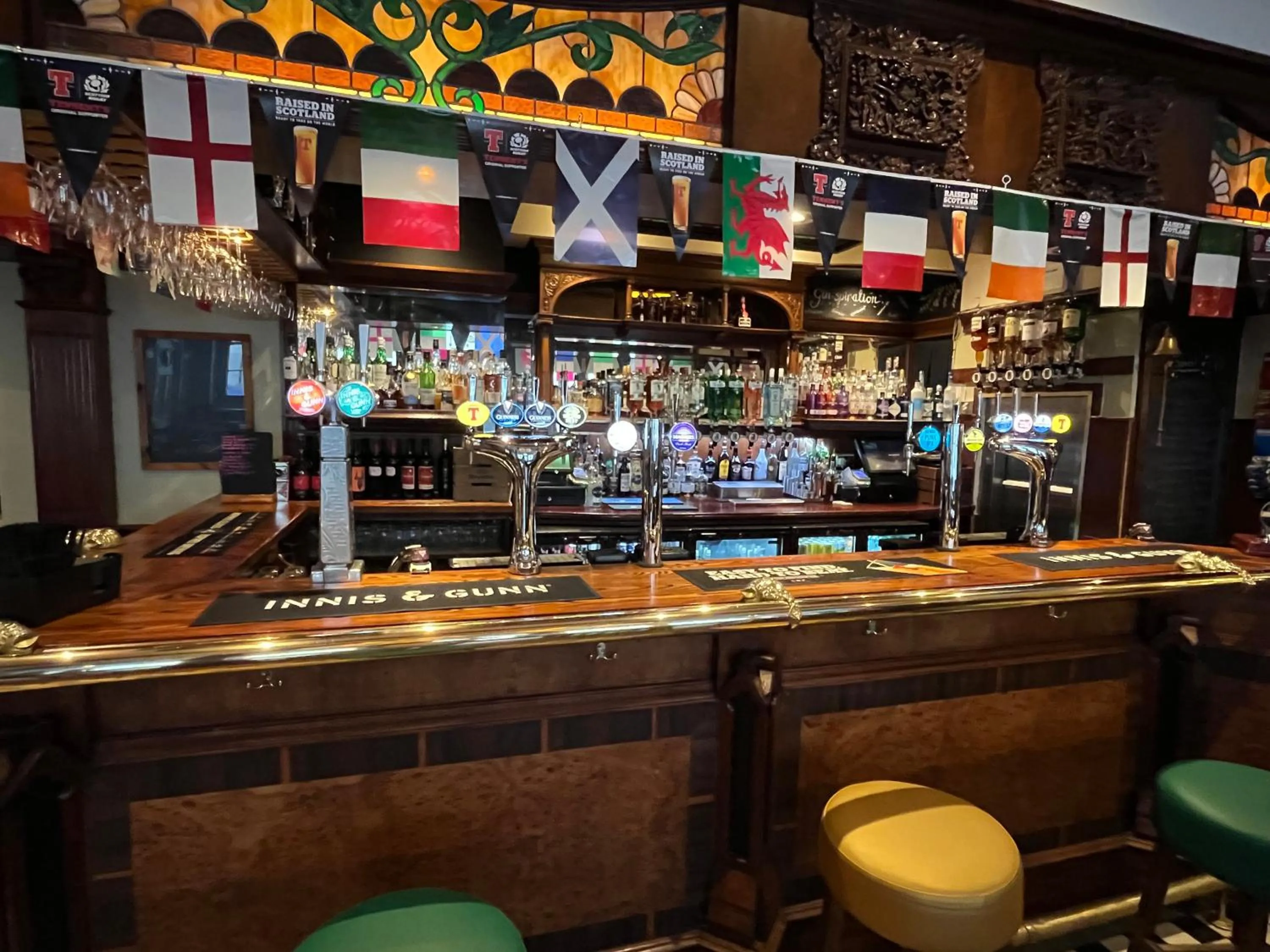 Restaurant/places to eat in The Globe Inn