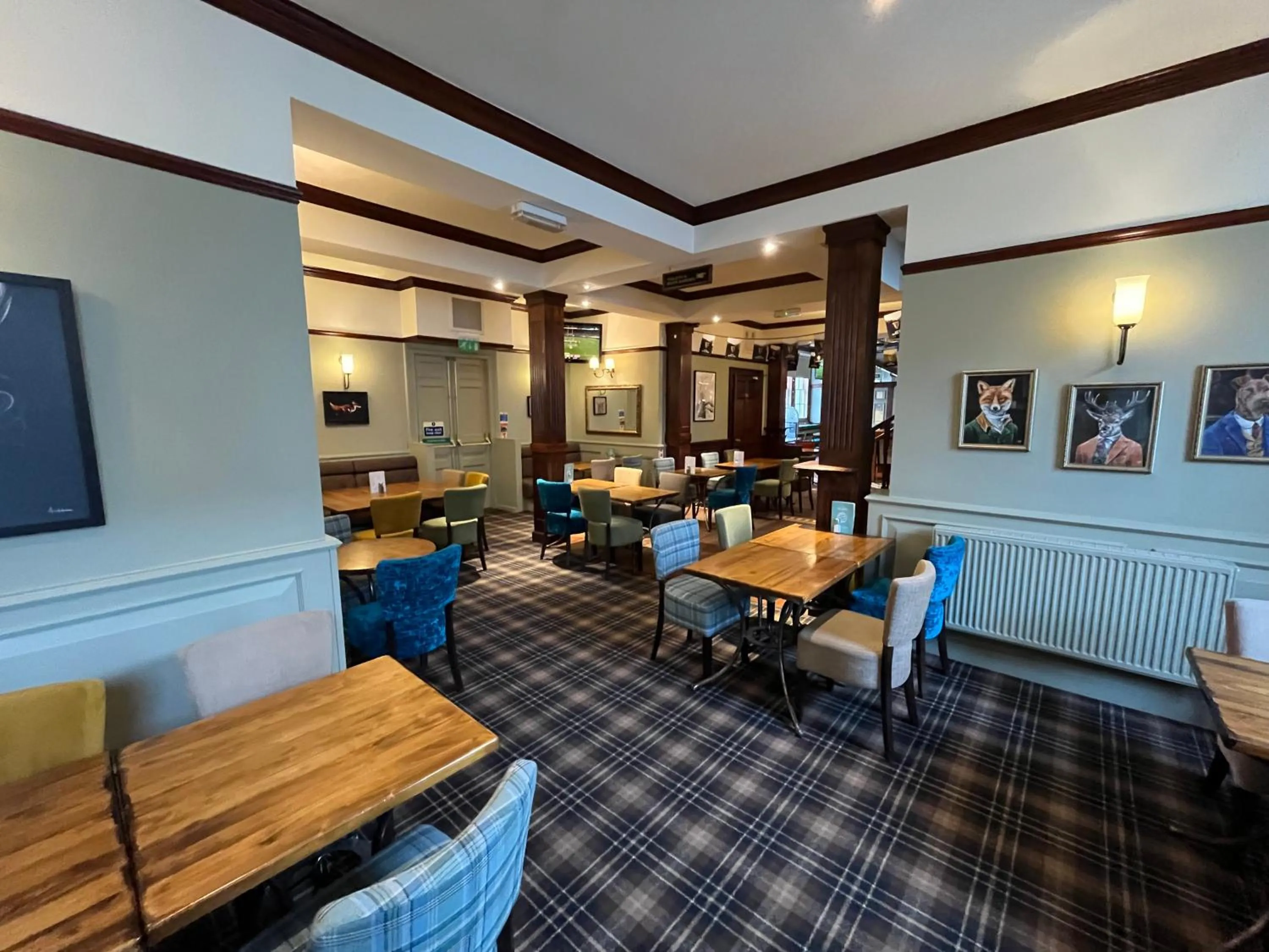 Restaurant/places to eat in The Globe Inn