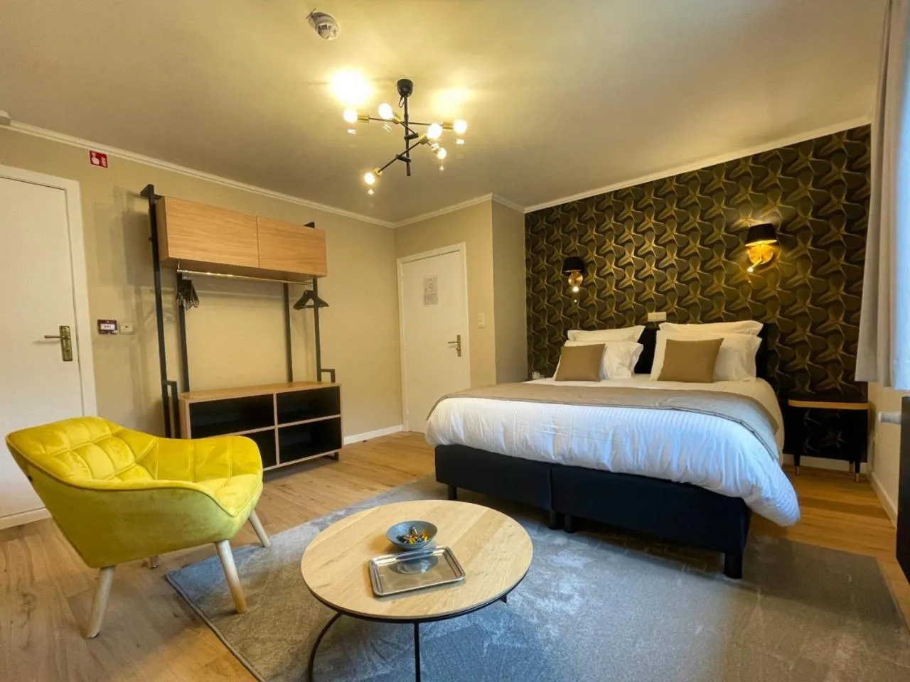 Photo of the whole room, Bed in Villa Gracia