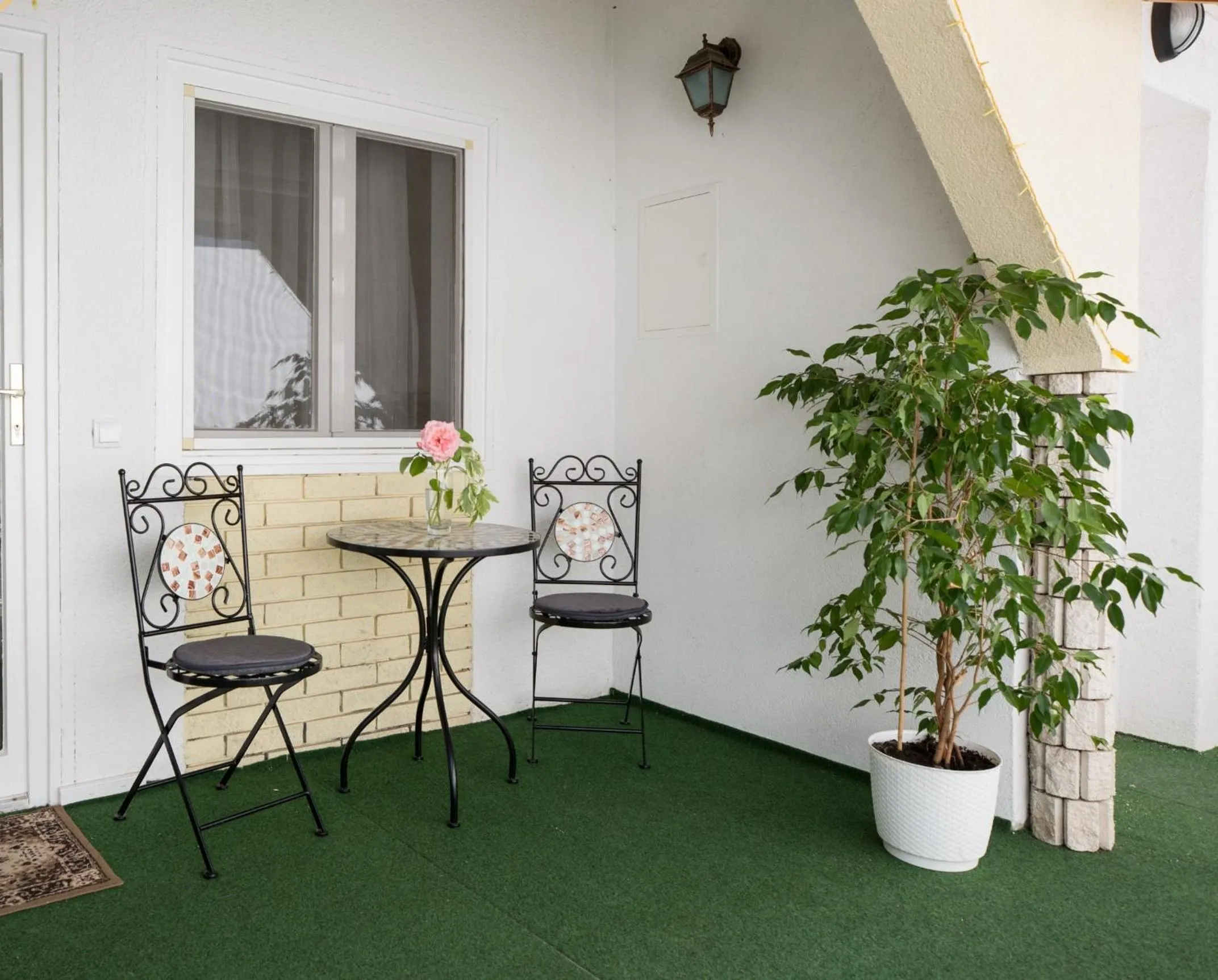 One-Bedroom House in Panzió STATUS