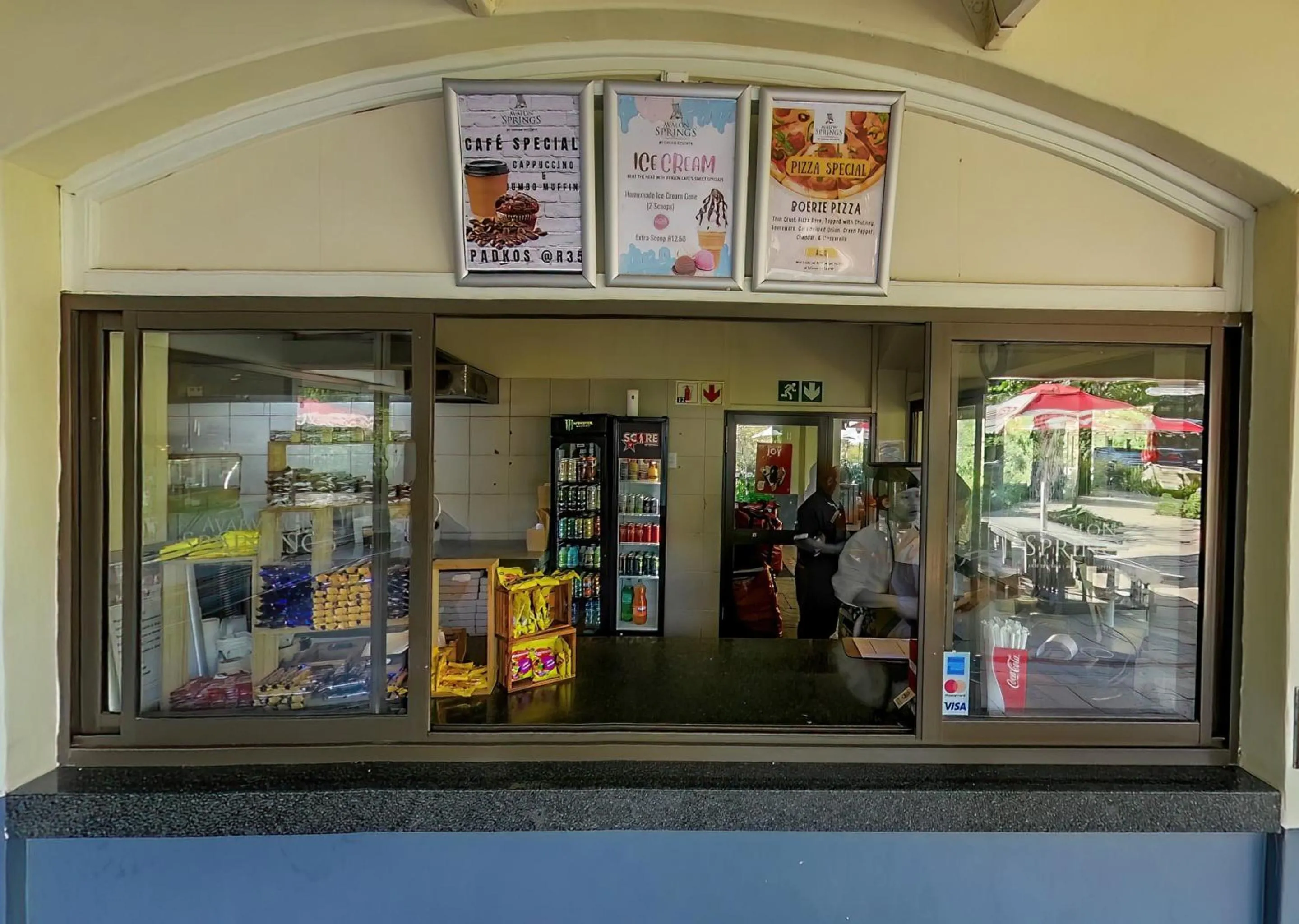 Restaurant/places to eat in Avalon Springs by Dream Resorts