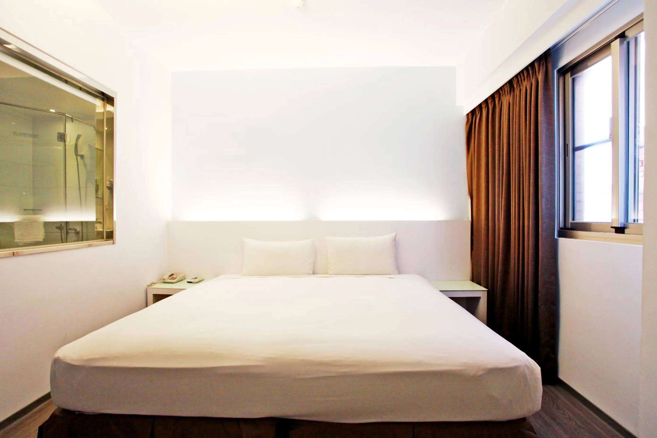 Photo of the whole room, Bed in Taitung Yes Hotel