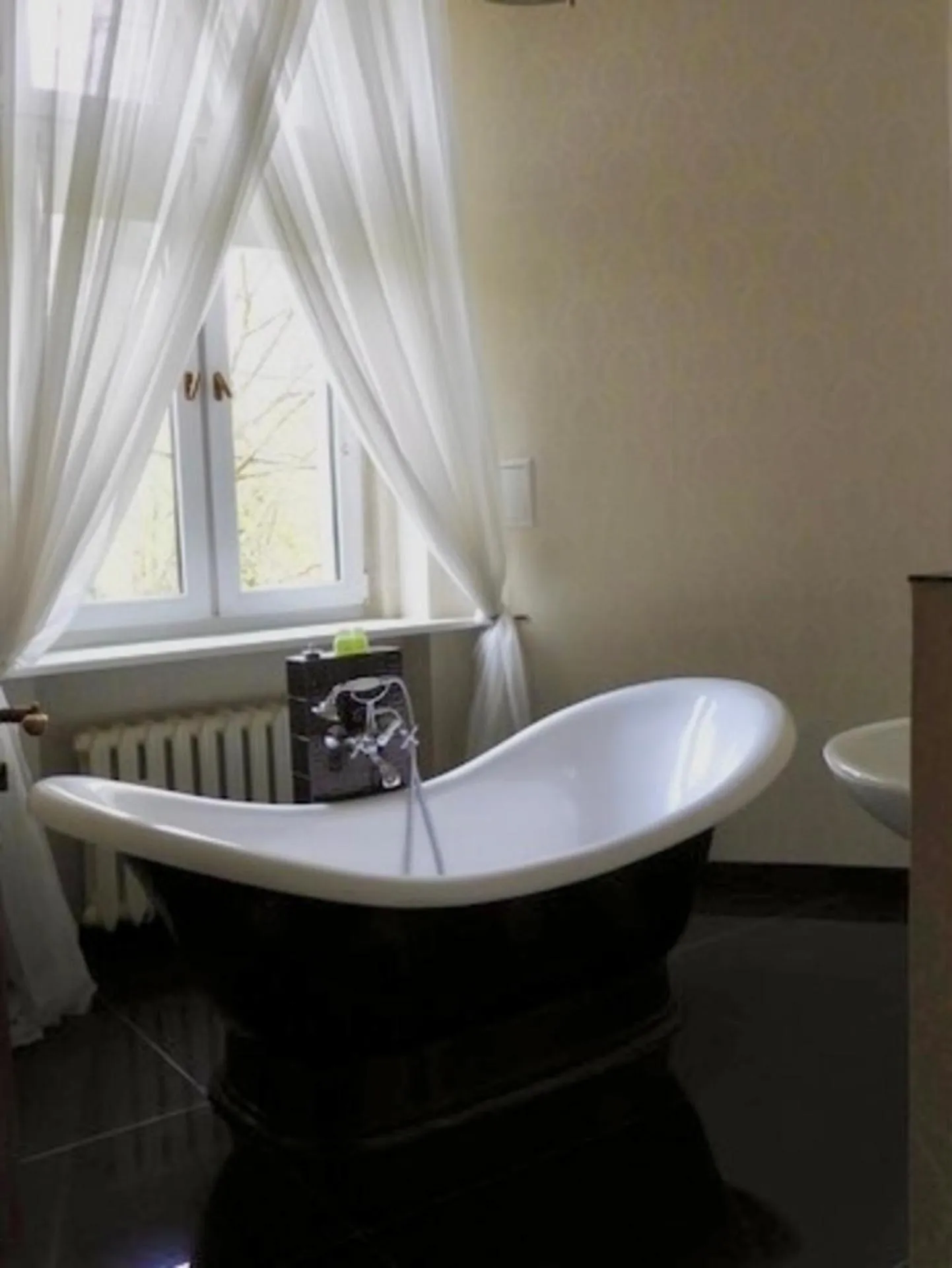 Bathroom, Bed in Matejki 8