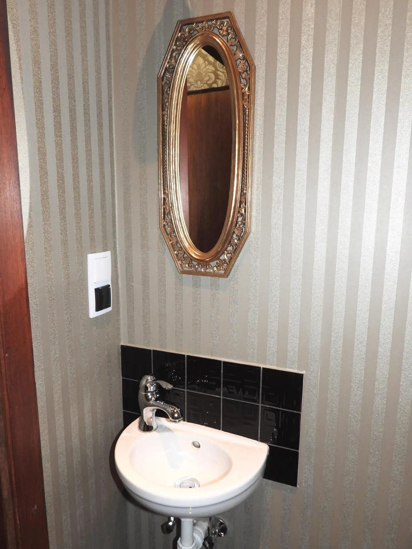 Bathroom in Matejki 8