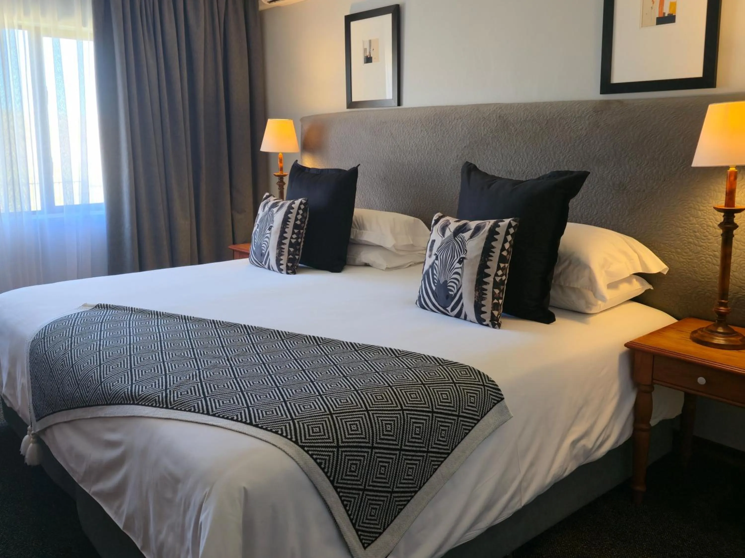 Bed in Protea Hotel by Marriott Harrismith Montrose