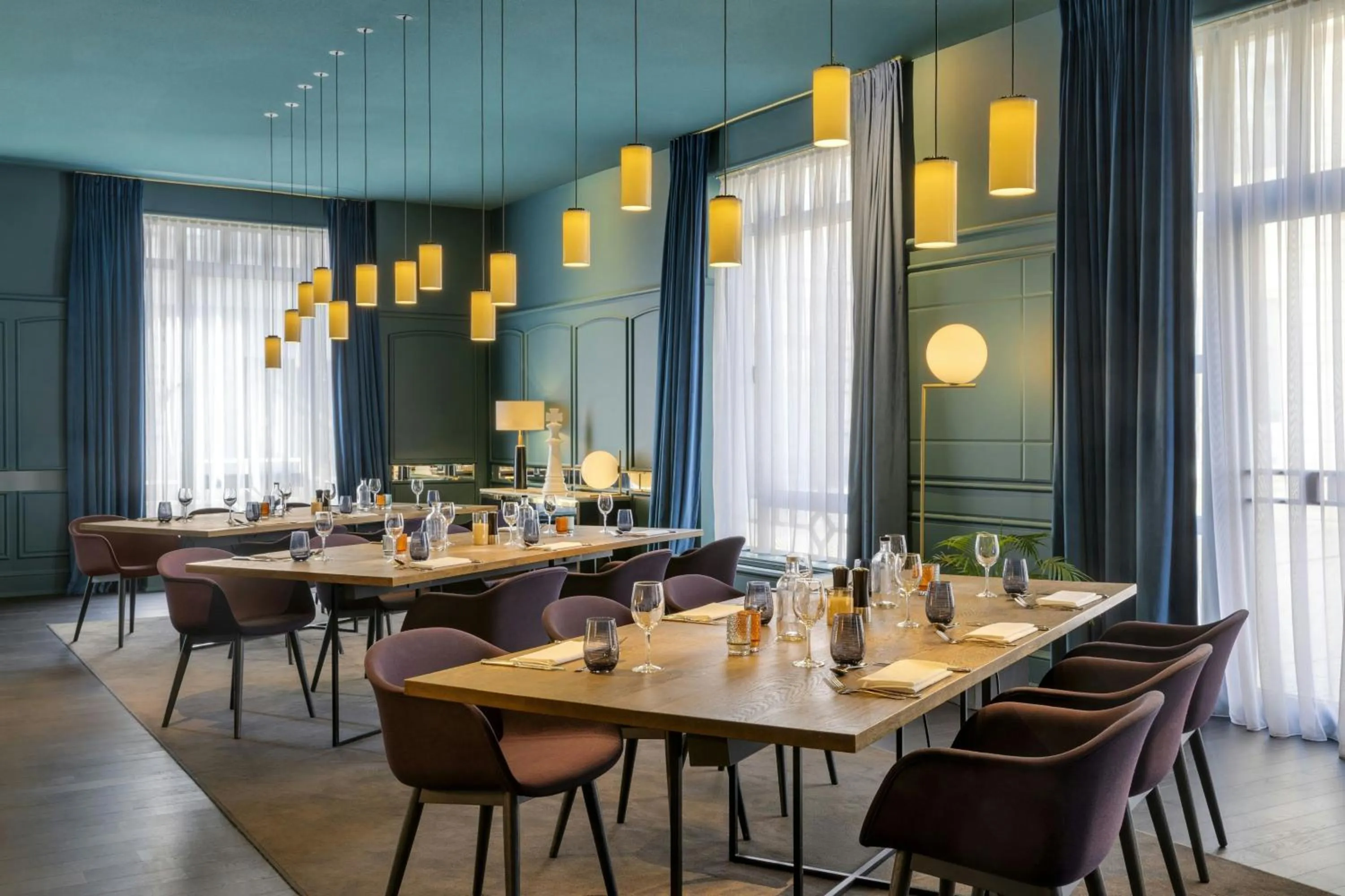 Meeting/conference room in Renaissance Brussels Hotel