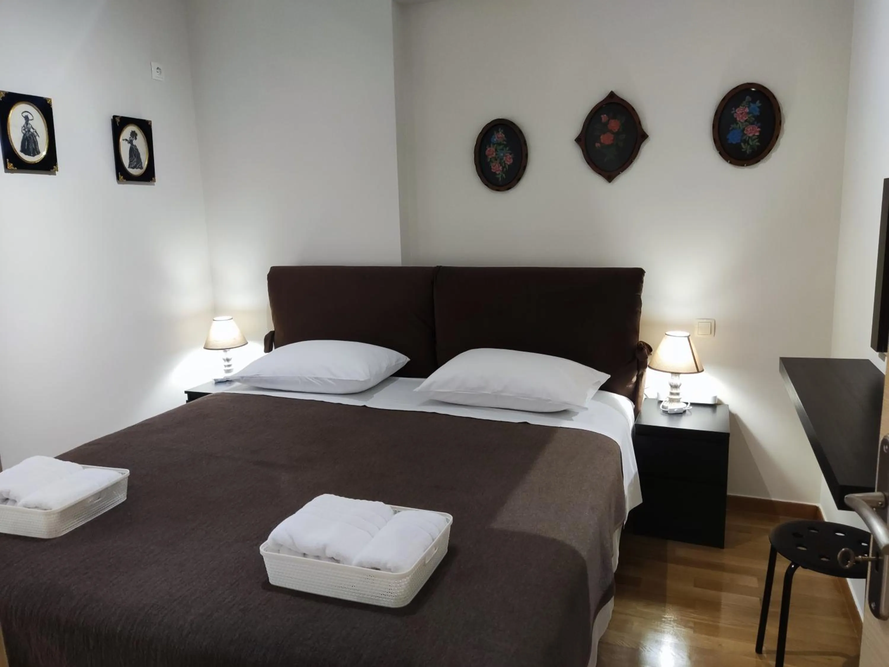 Bed in A&J Apartments or Rooms athens airport