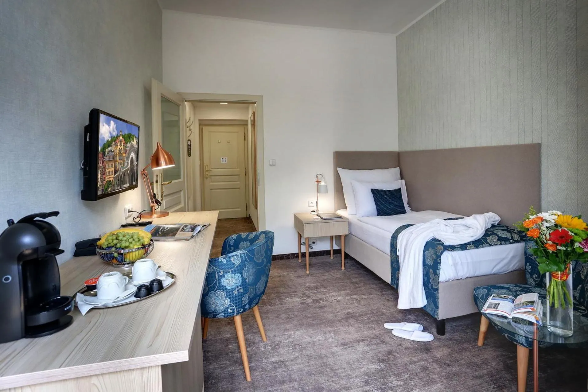 Bed in ASTORIA Hotel & Medical Spa