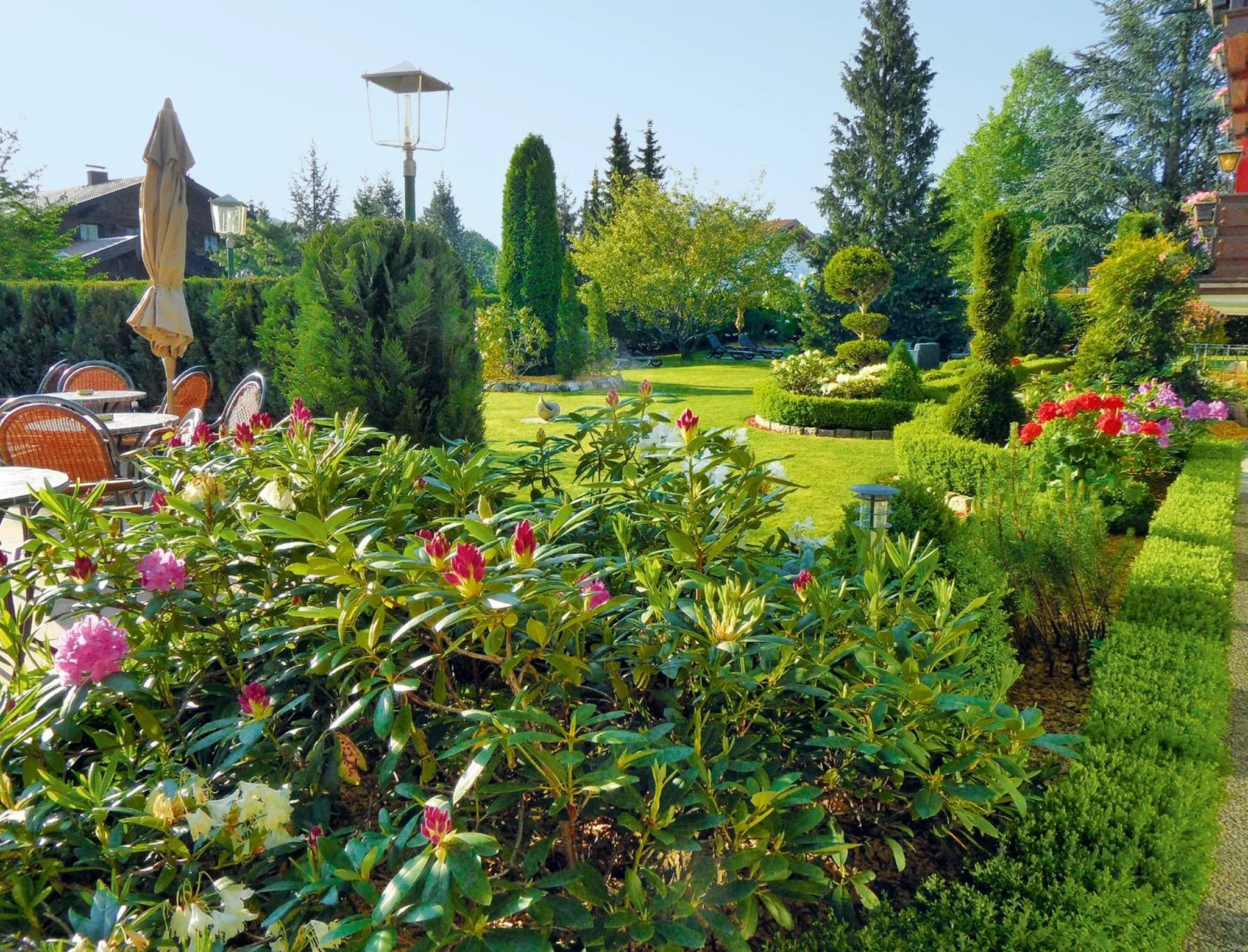 Garden in Hotel Alpenhof