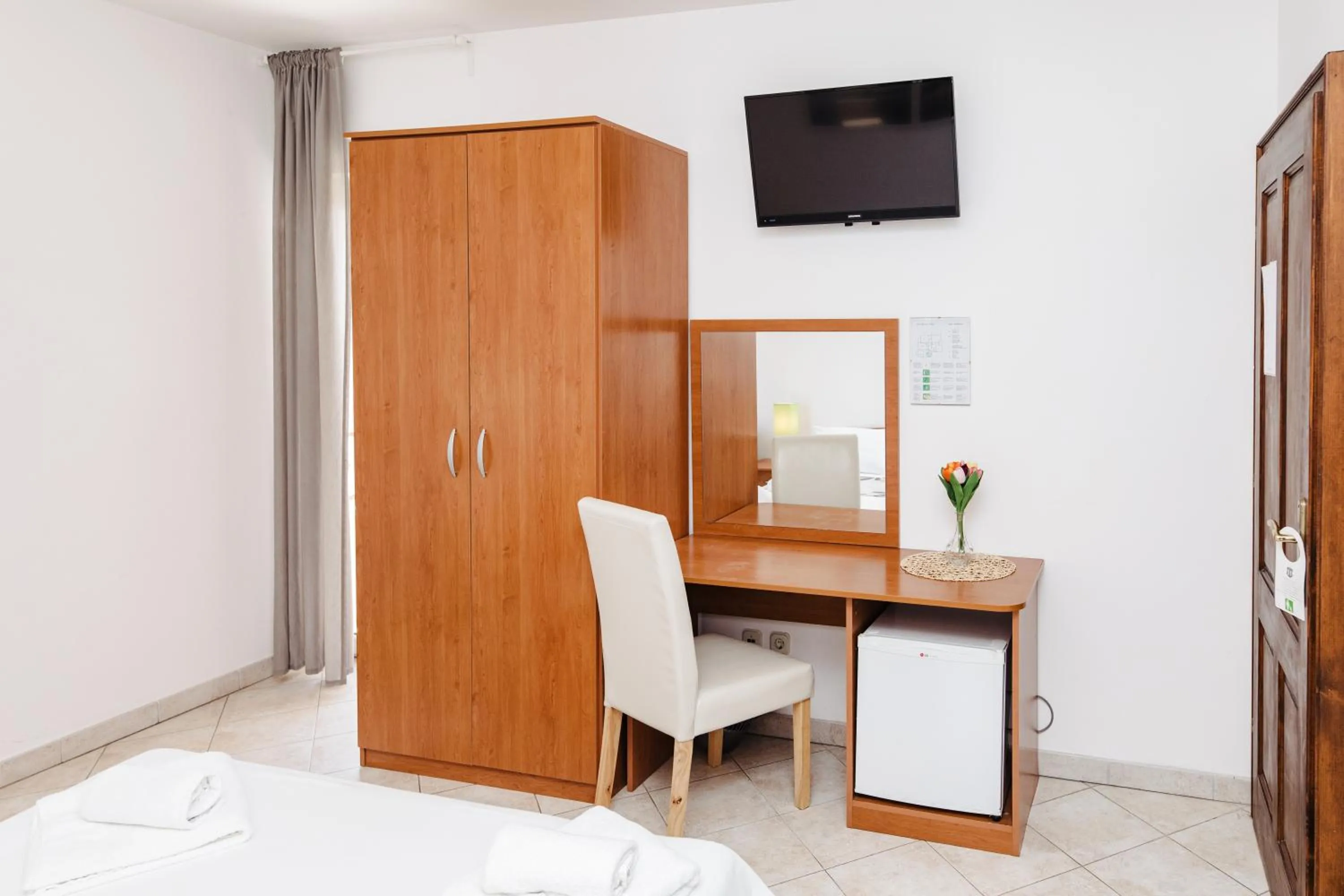 hair dresser in Villa Diana