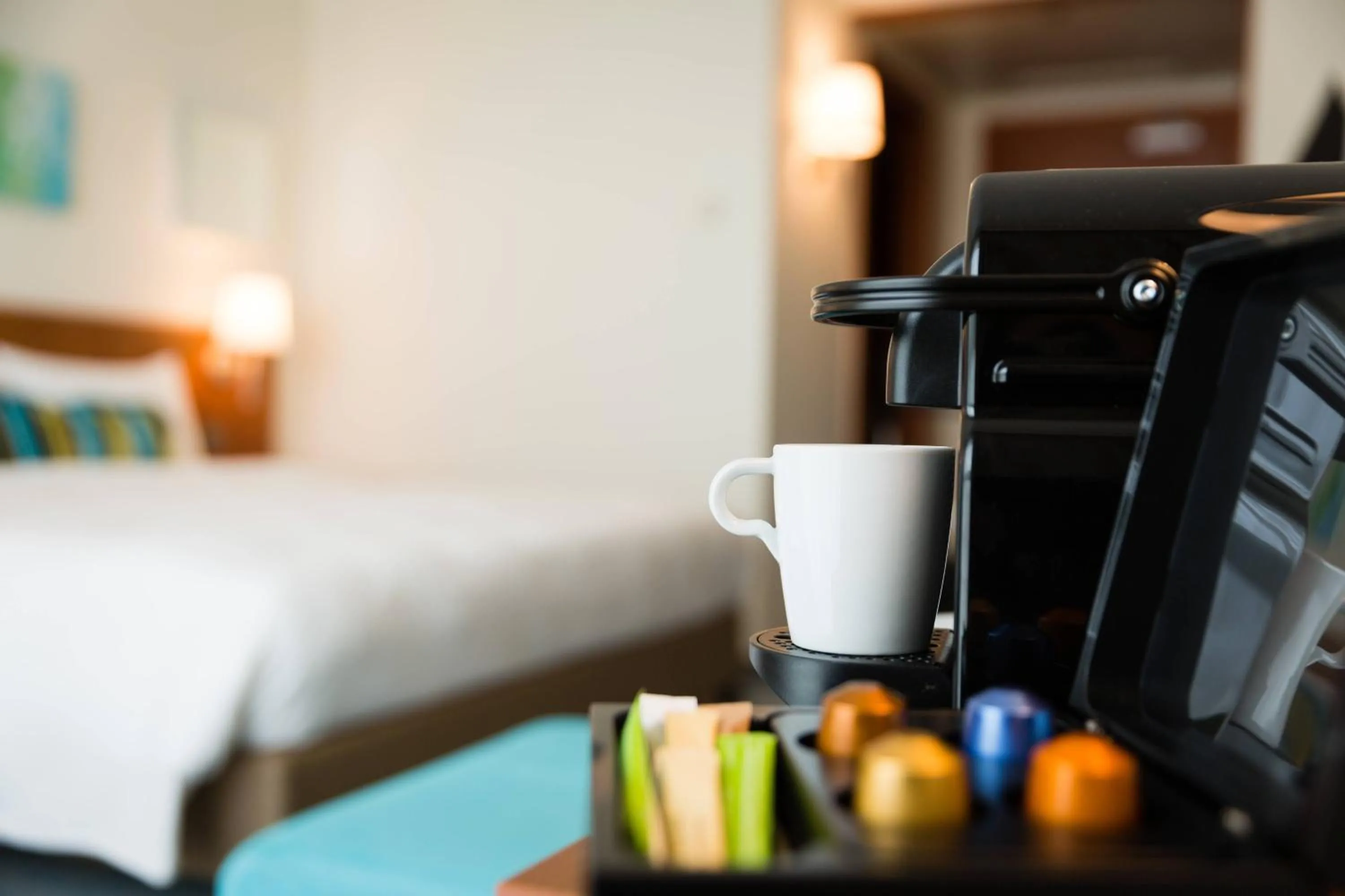 Photo of the whole room, Bed in Courtyard By Marriott Brussels
