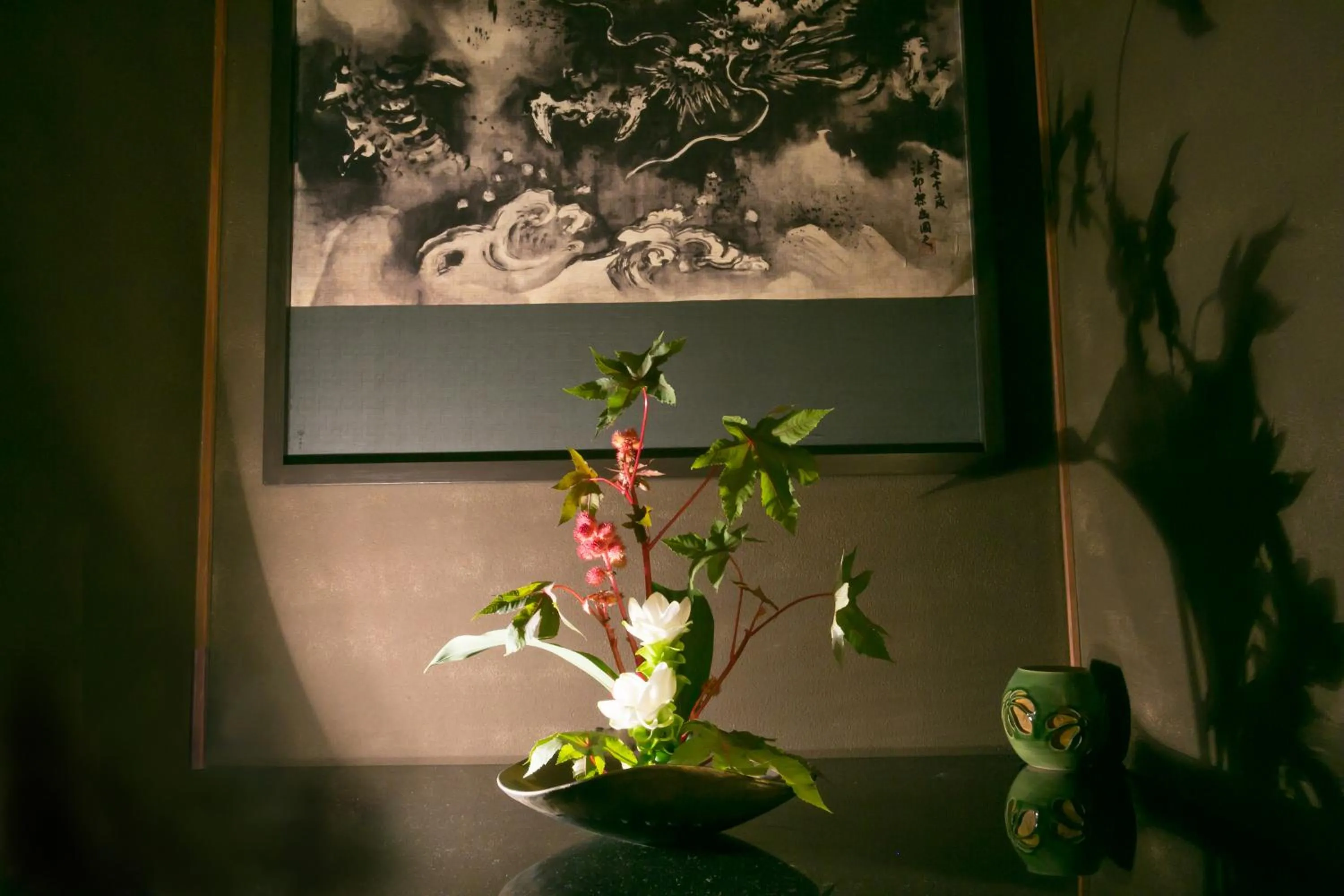 Decorative detail in Hosta Toji San