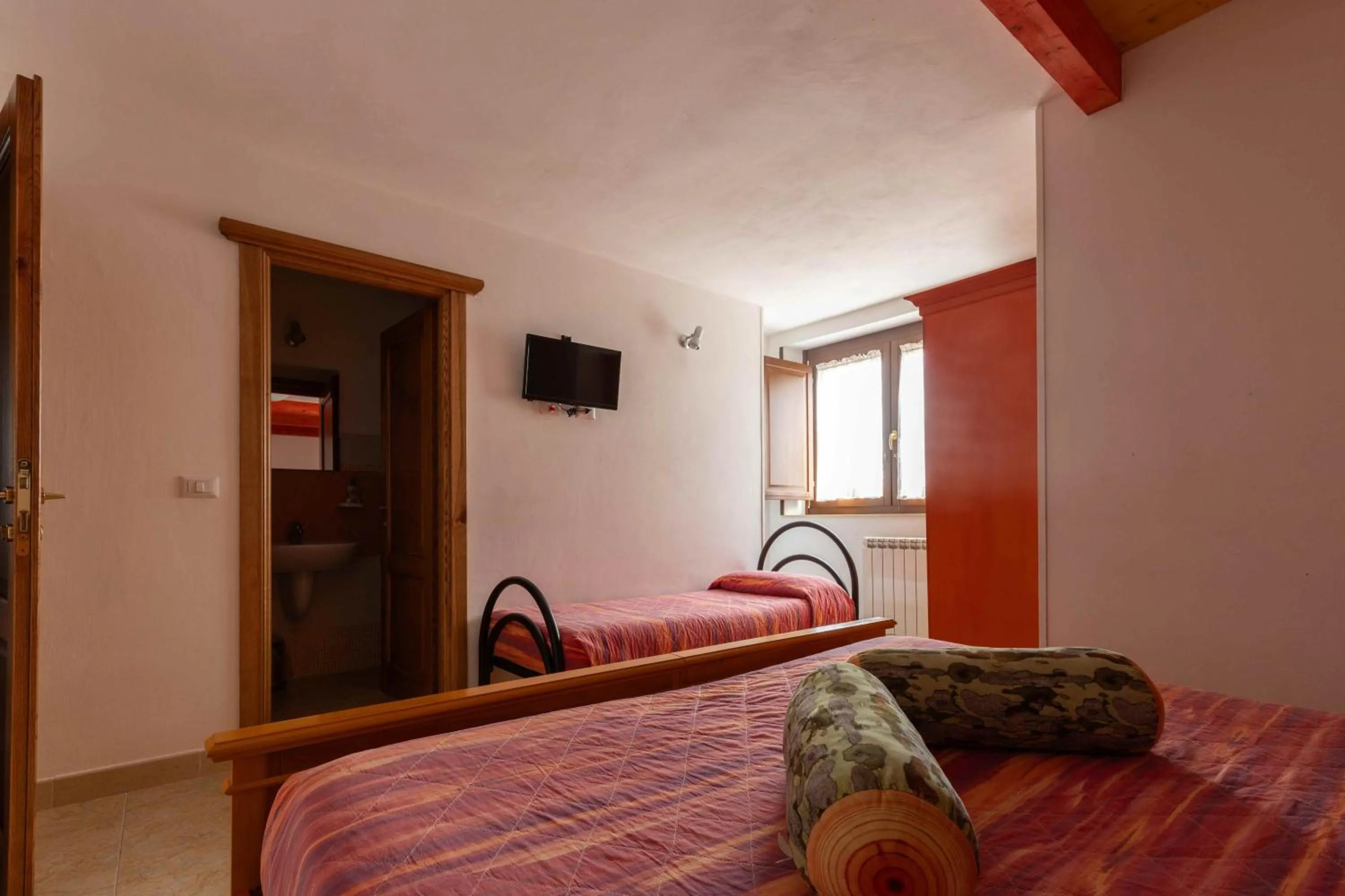 Bed in B&b Gennargentu