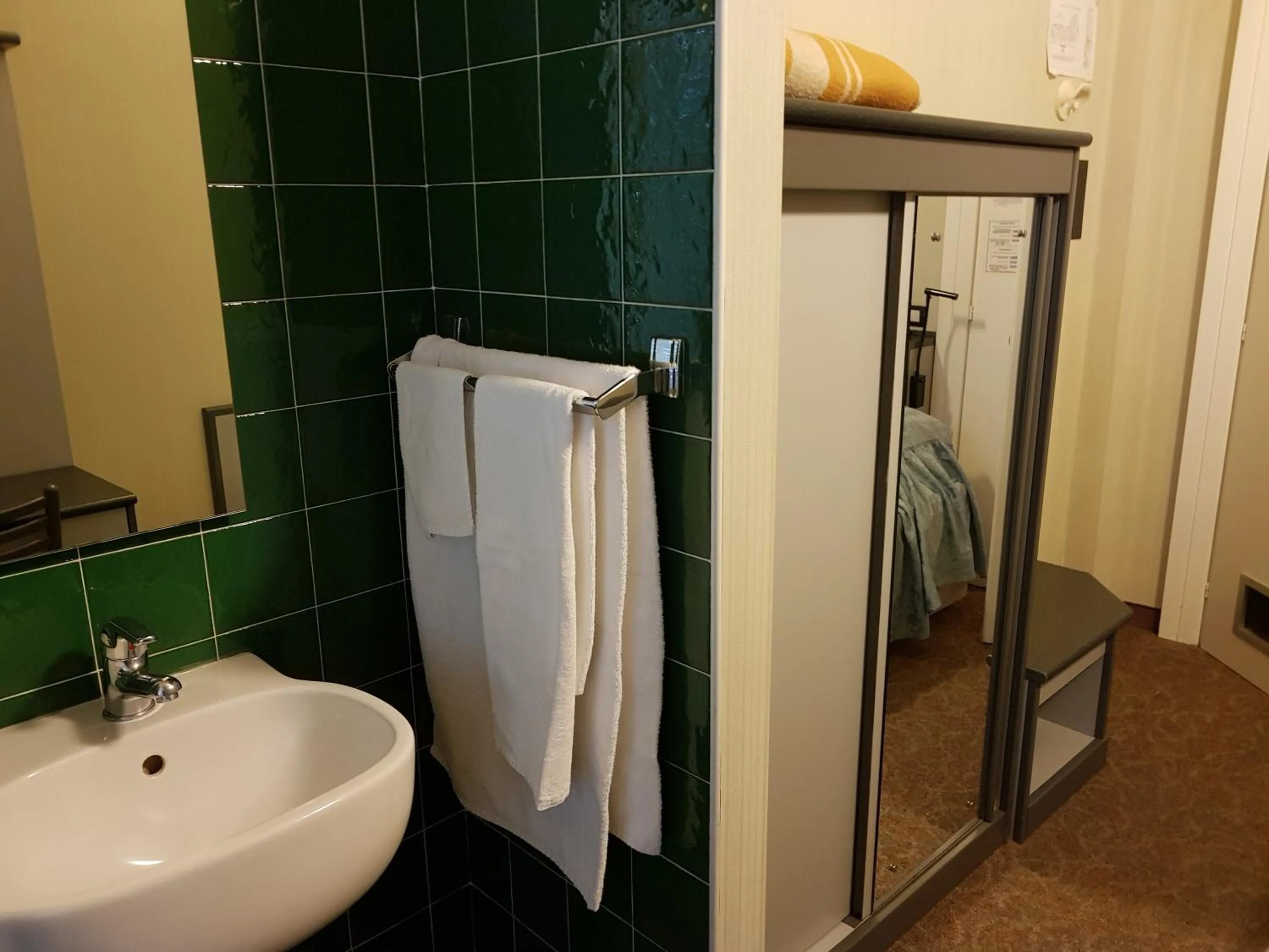 Bedroom in Hotel Ada