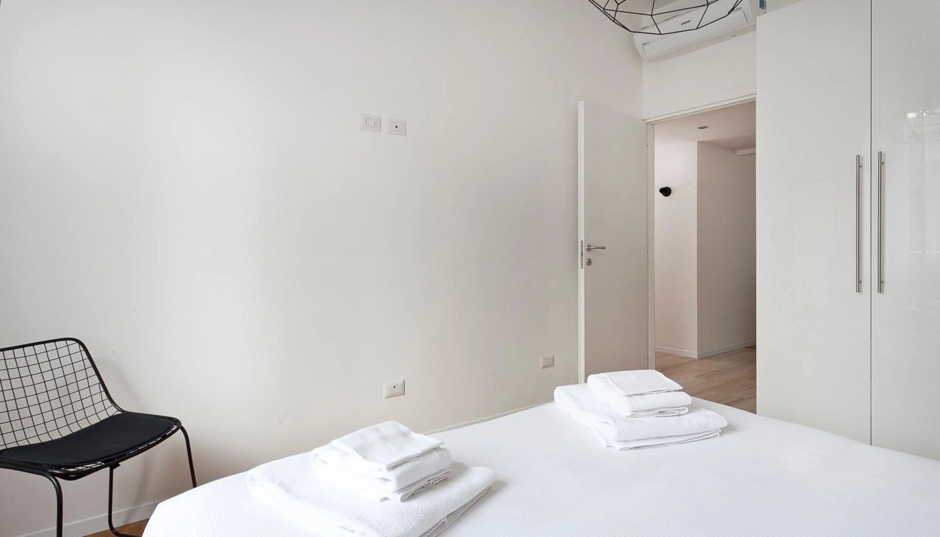 Bedroom, Bed in Italianway Easy - Scarlatti 31