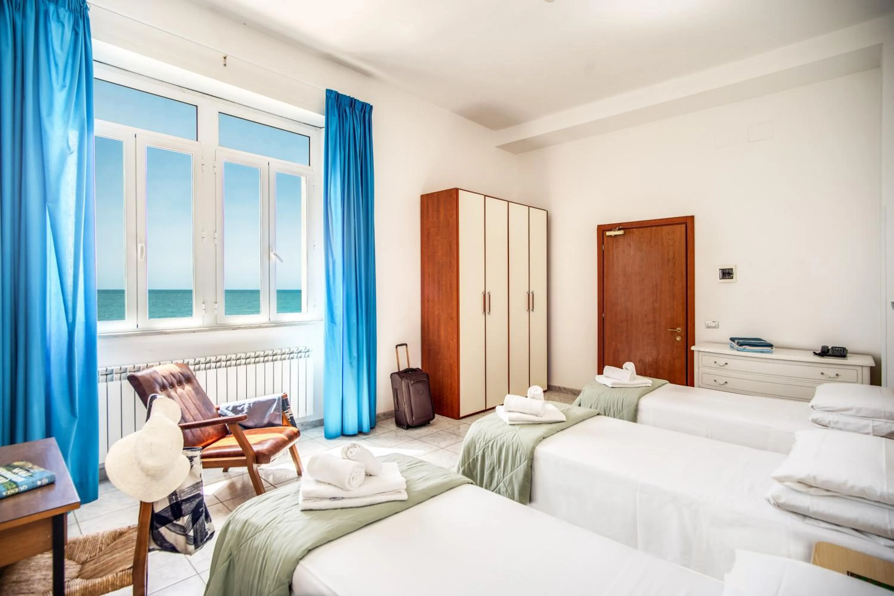 Bedroom, Bed in Villa MG Hotel