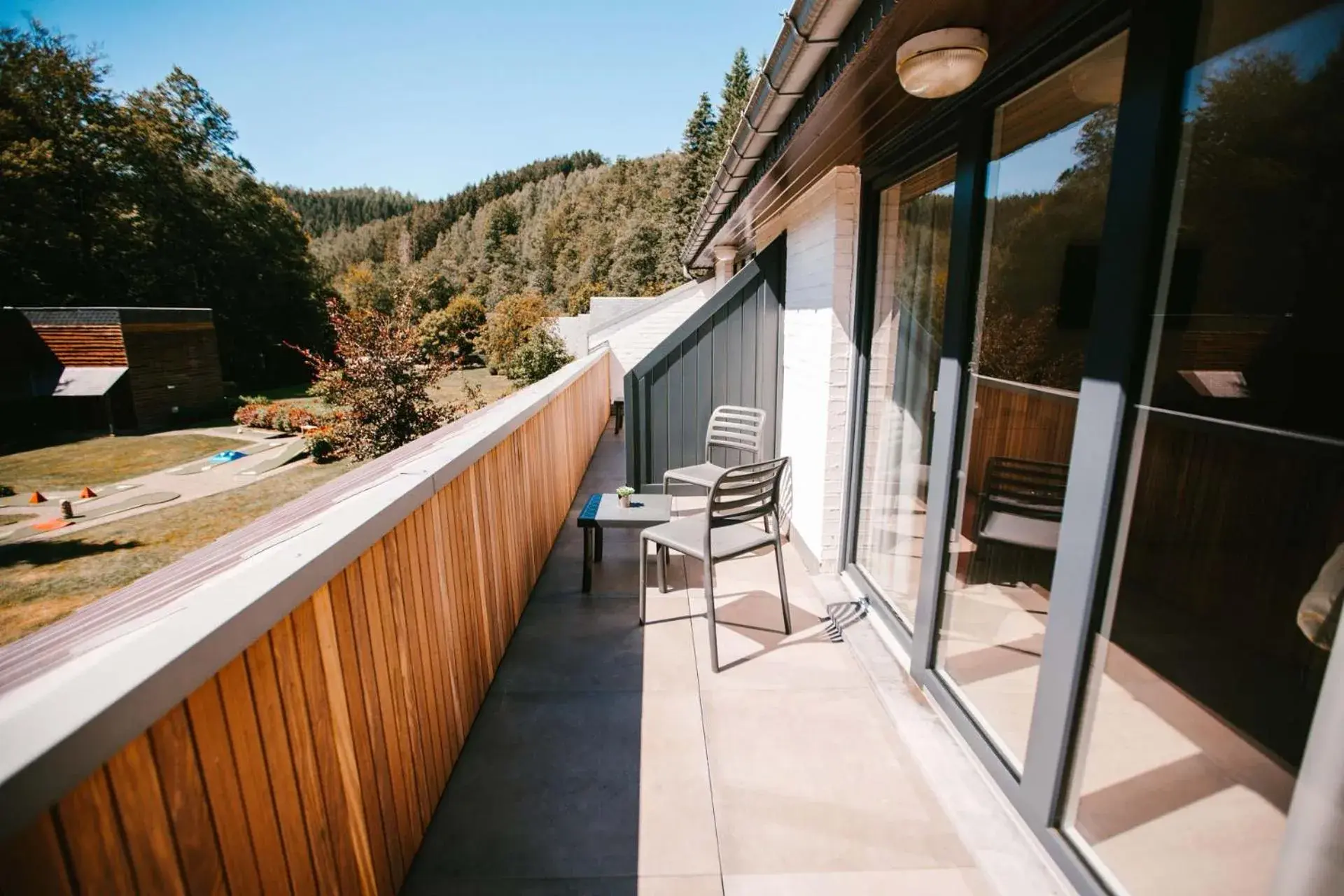 Double Room with Garden View in Hotel Le Val D'arimont Double Room with Garden View in Hotel Le Val D'arimont