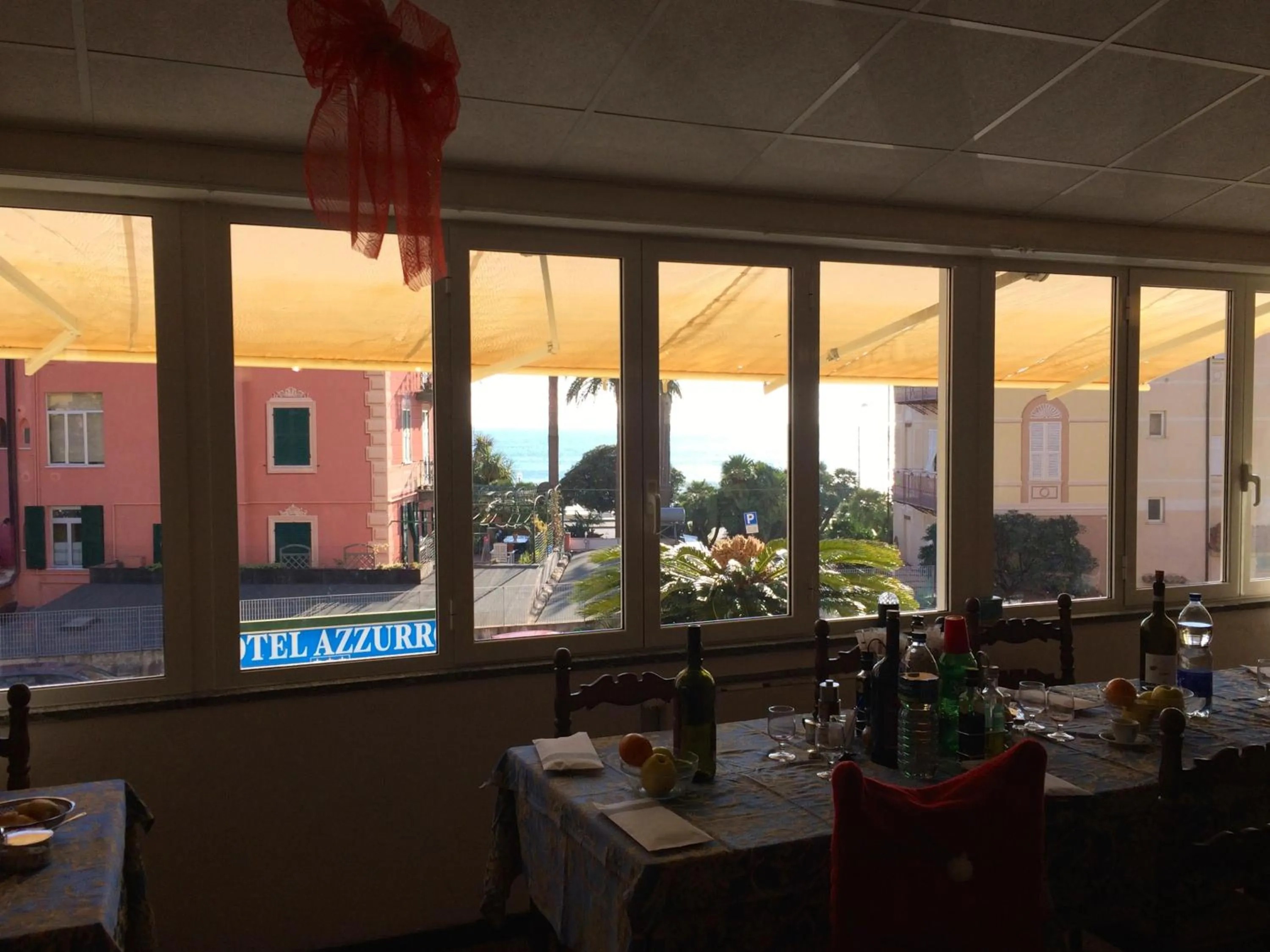 Lounge or bar in Hotel Azzurro