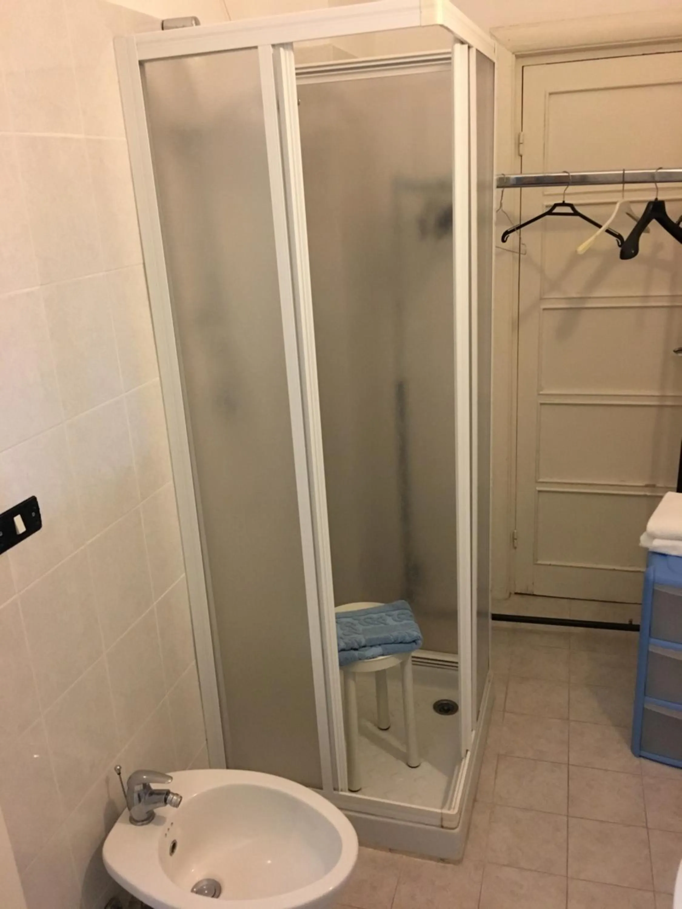 Bathroom in Hotel Azzurro