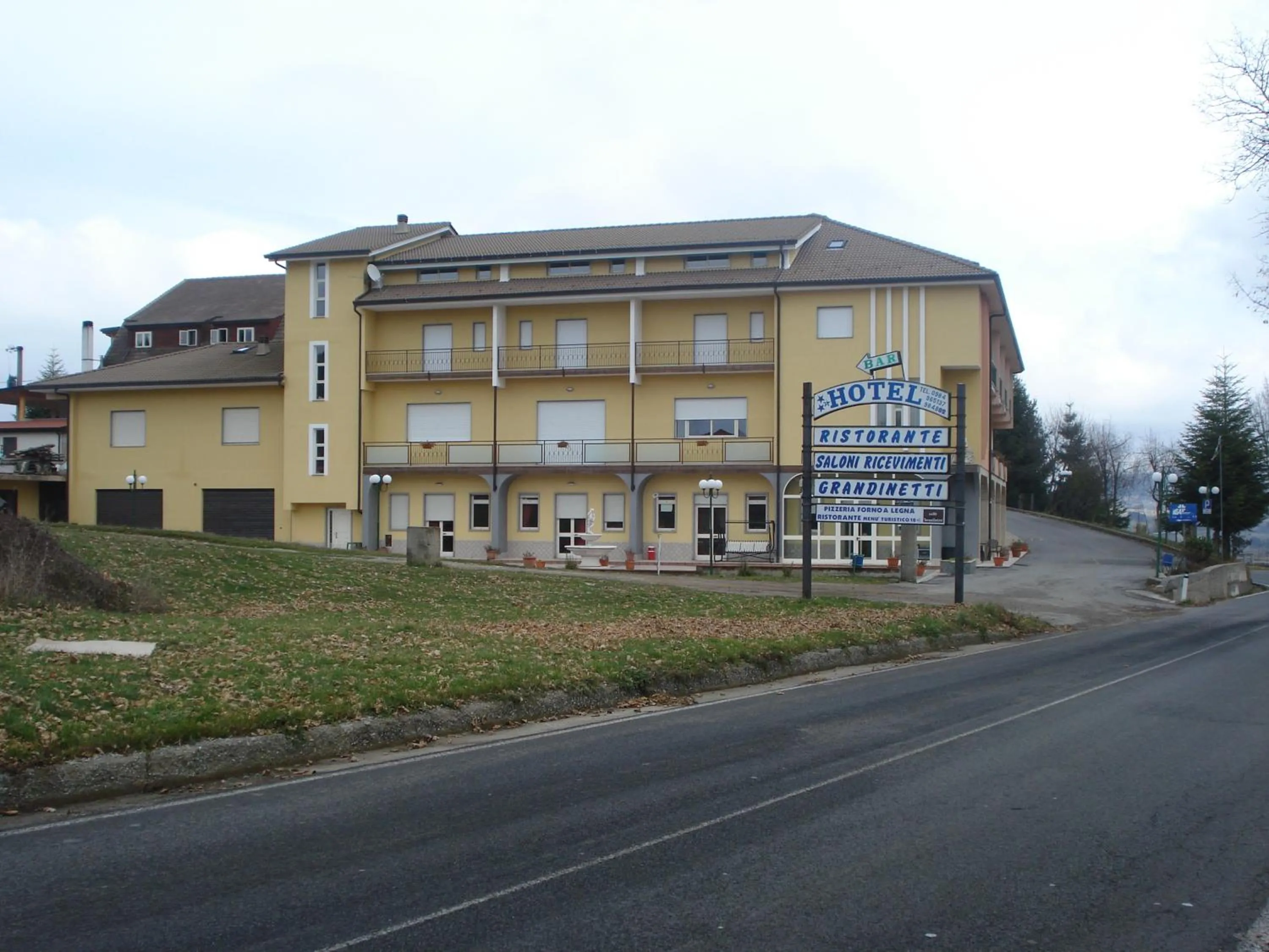 Property building in Hotel Grandinetti
