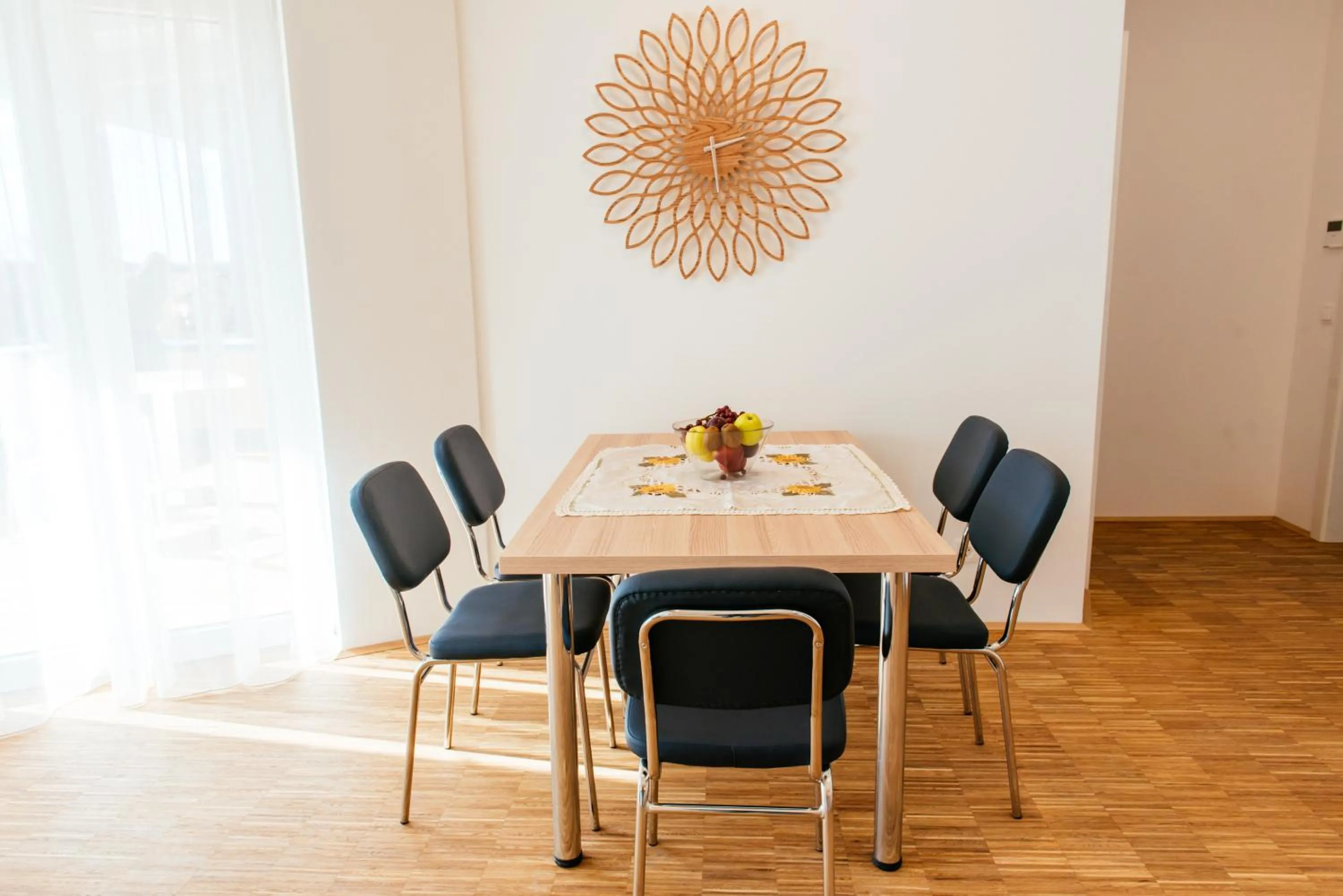 Photo of the whole room in Aparthotel Heuberger