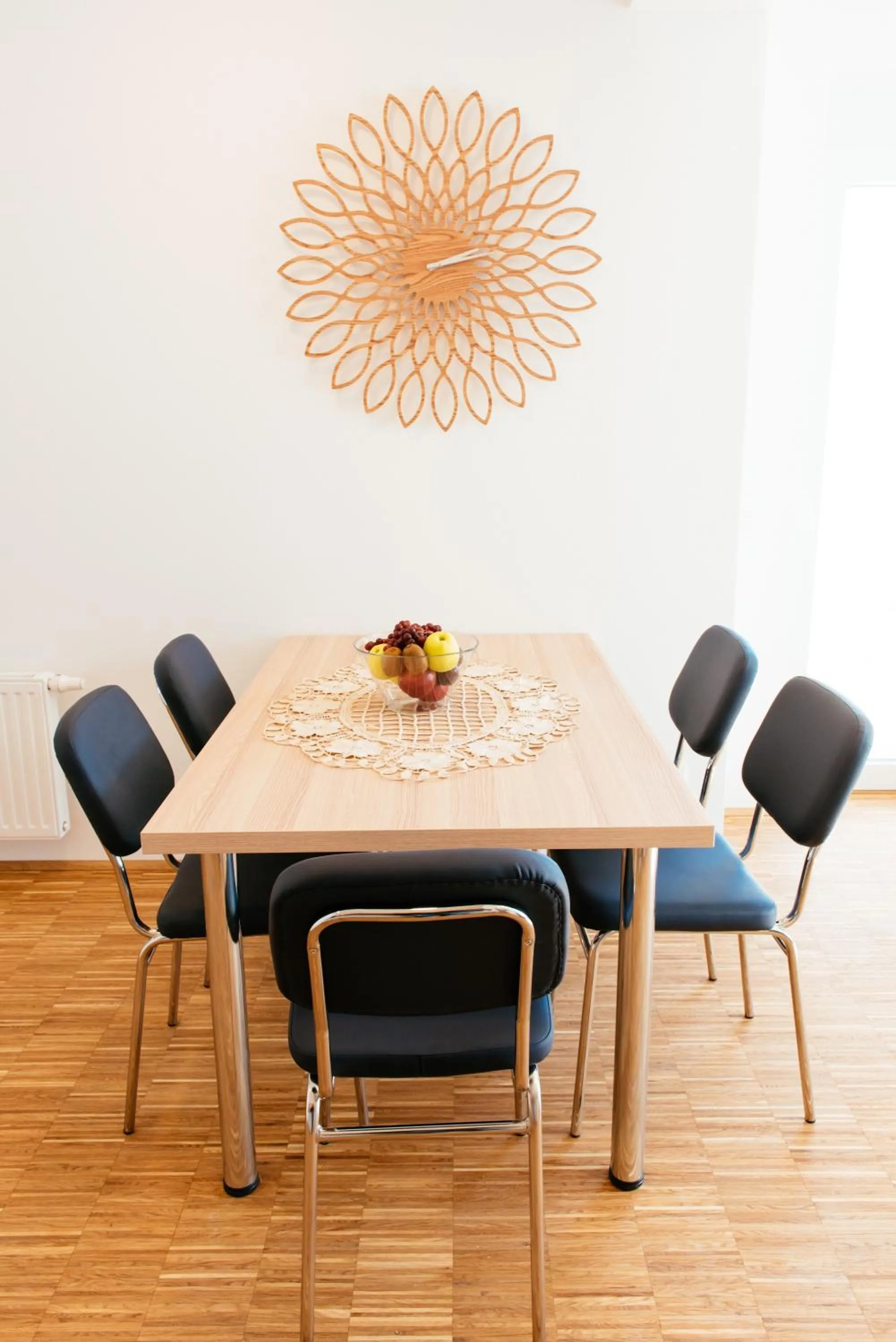 Photo of the whole room in Aparthotel Heuberger