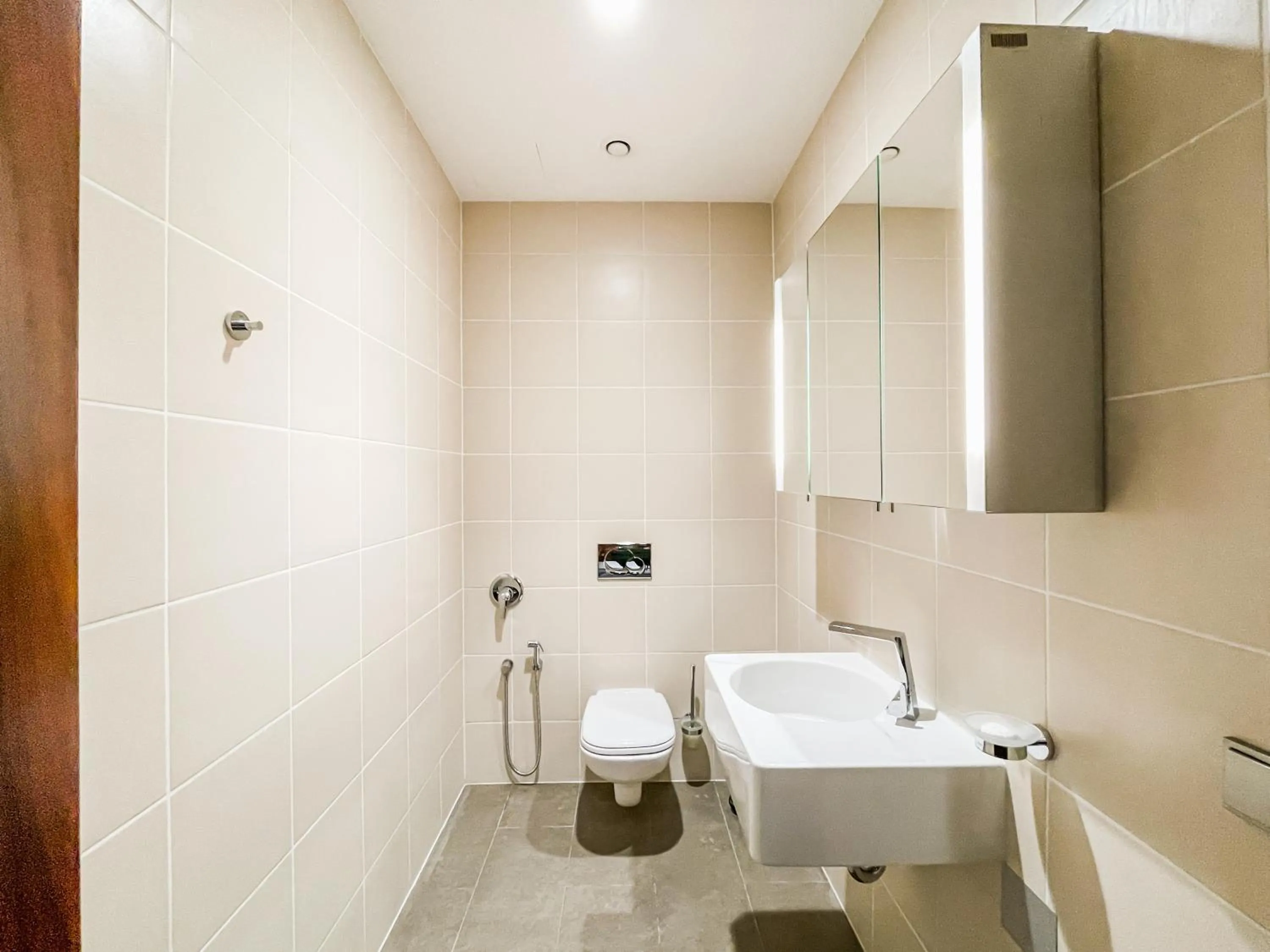 Shower in Gaya Residences