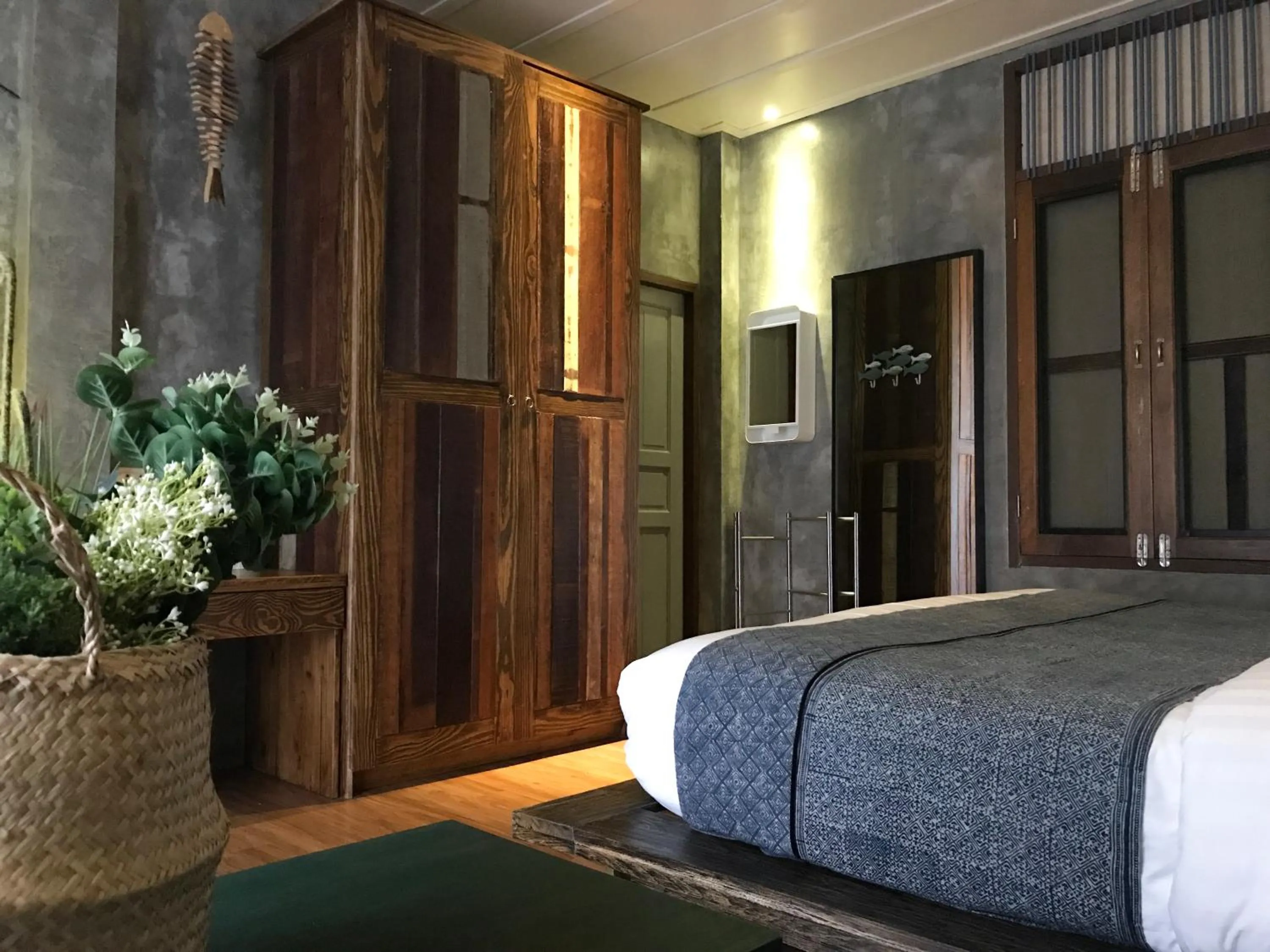 Decorative detail, Bed in Sand in My Shoes Beach Loft