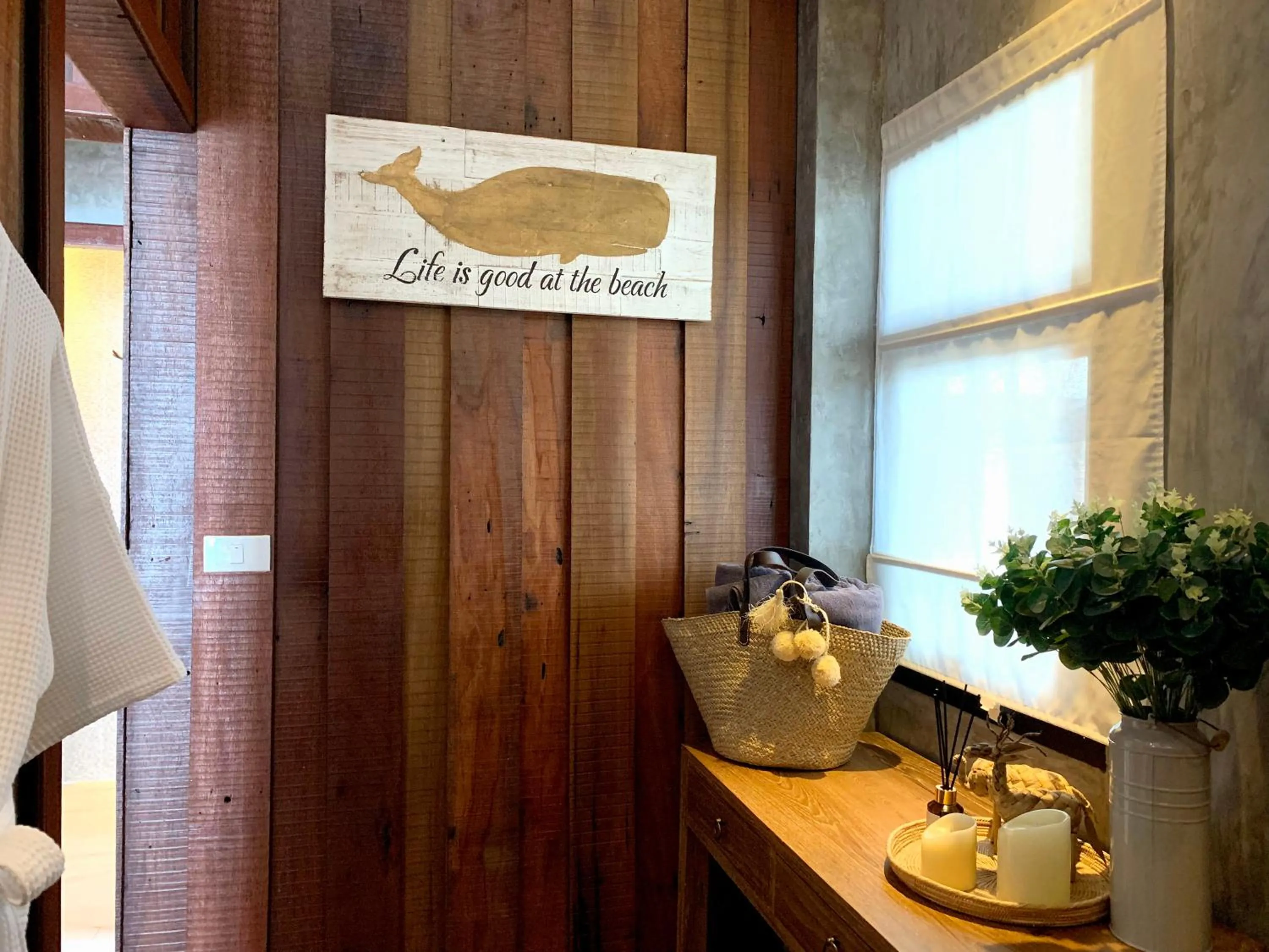 Decorative detail in Sand in My Shoes Beach Loft