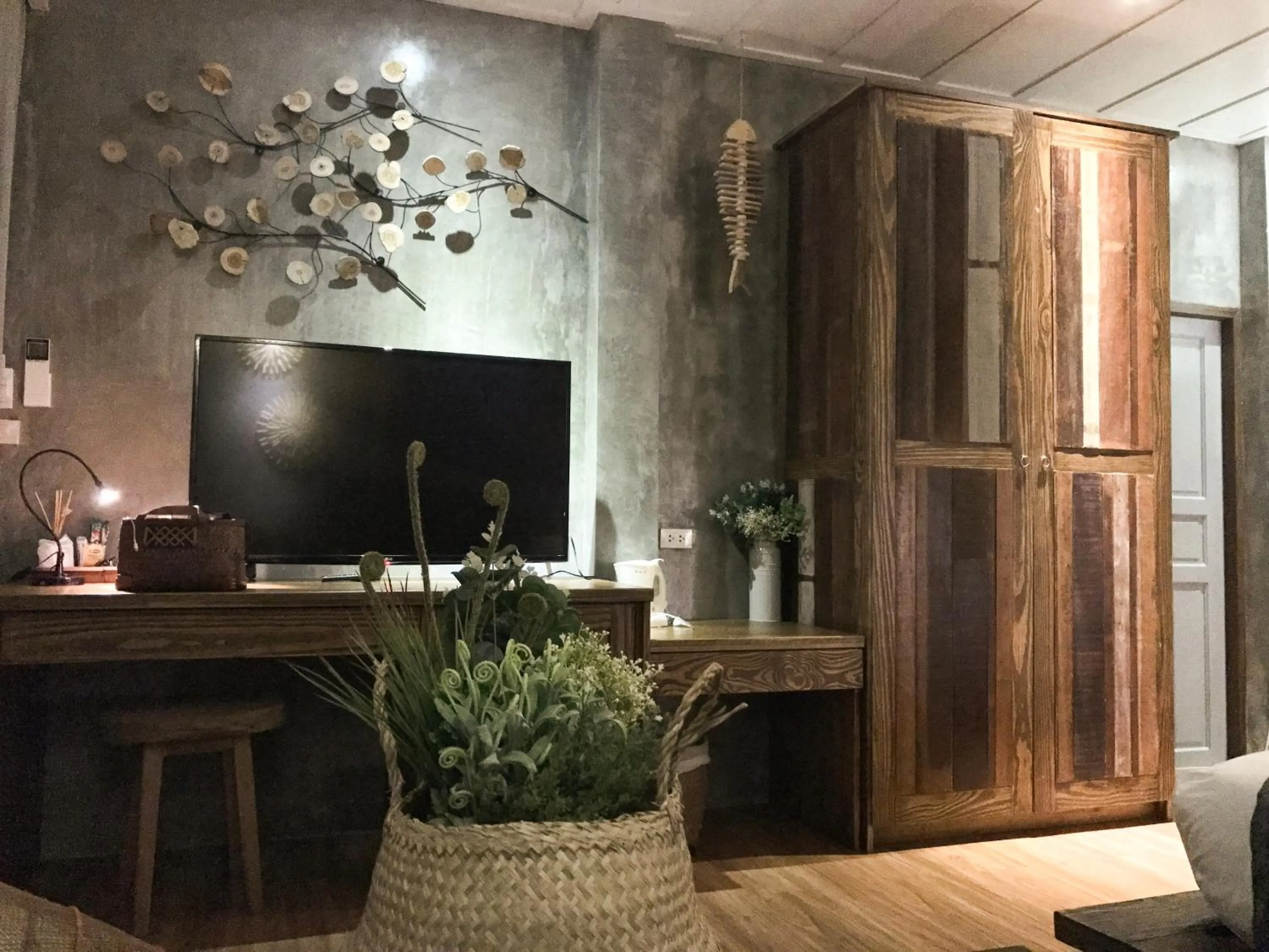 Decorative detail in Sand in My Shoes Beach Loft