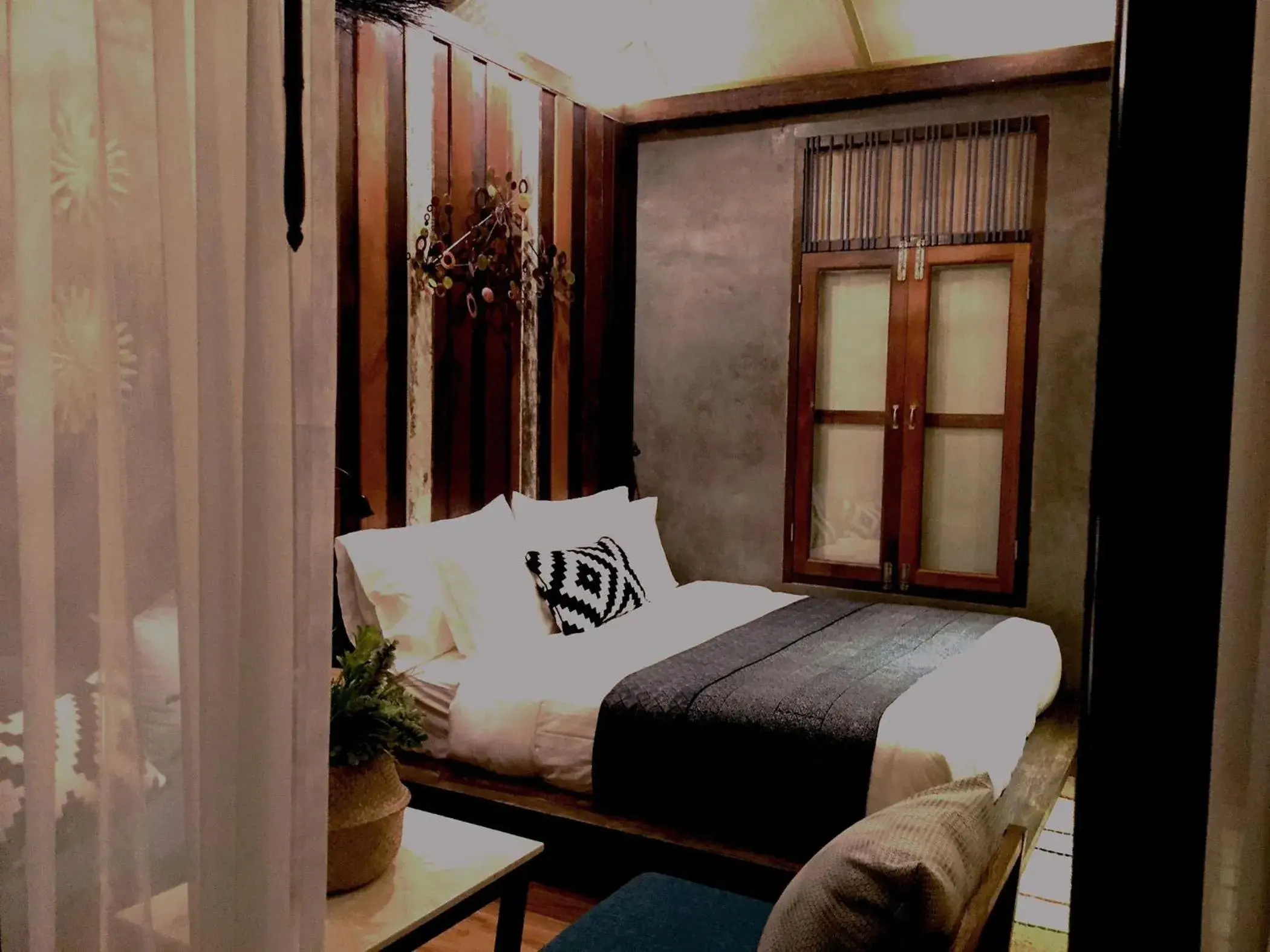 Deluxe connectable room upper floor pool view in Sand in My Shoes Beach Loft Deluxe connectable room upper floor pool view in Sand in My Shoes Beach Loft