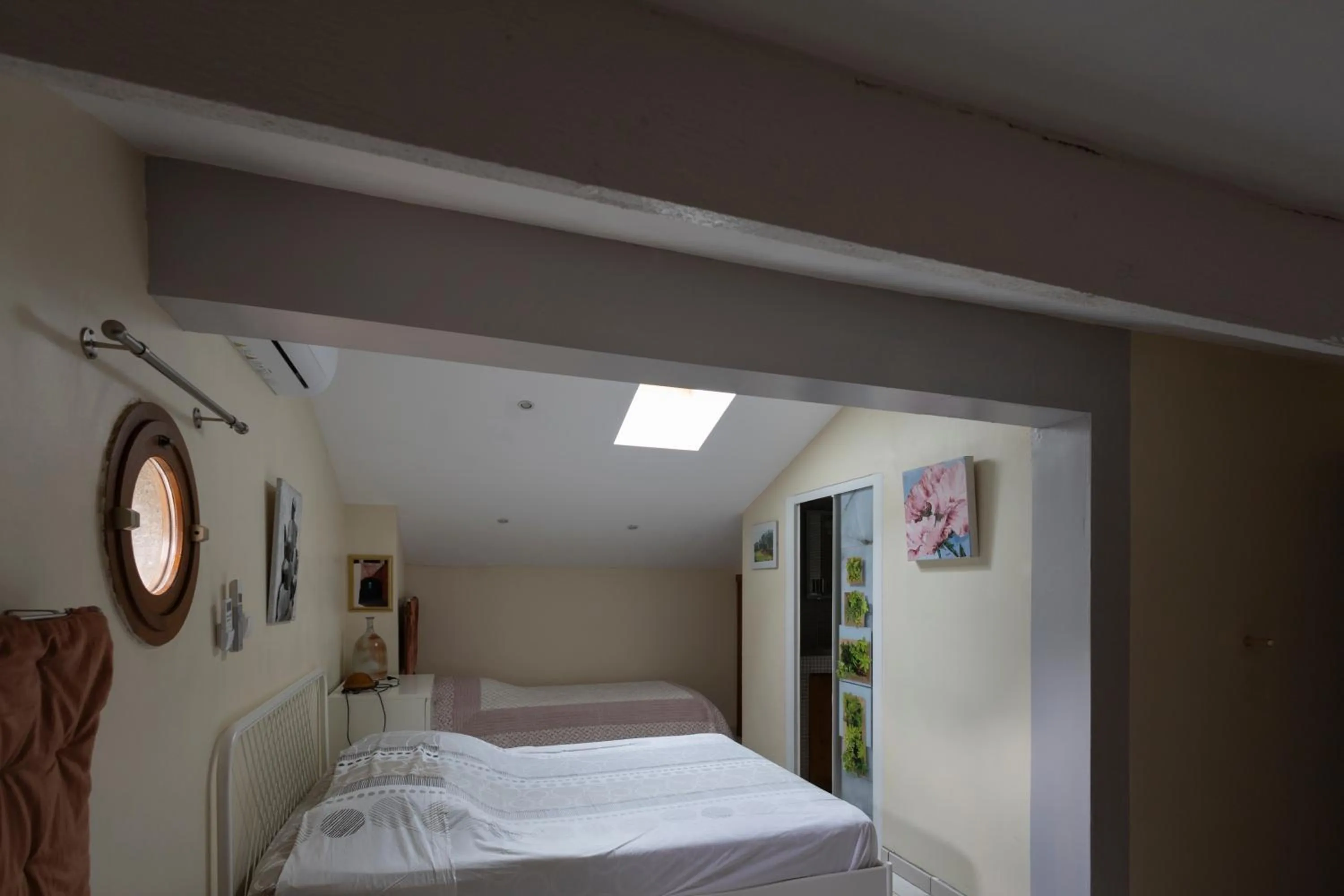 Bed in Villa Violette