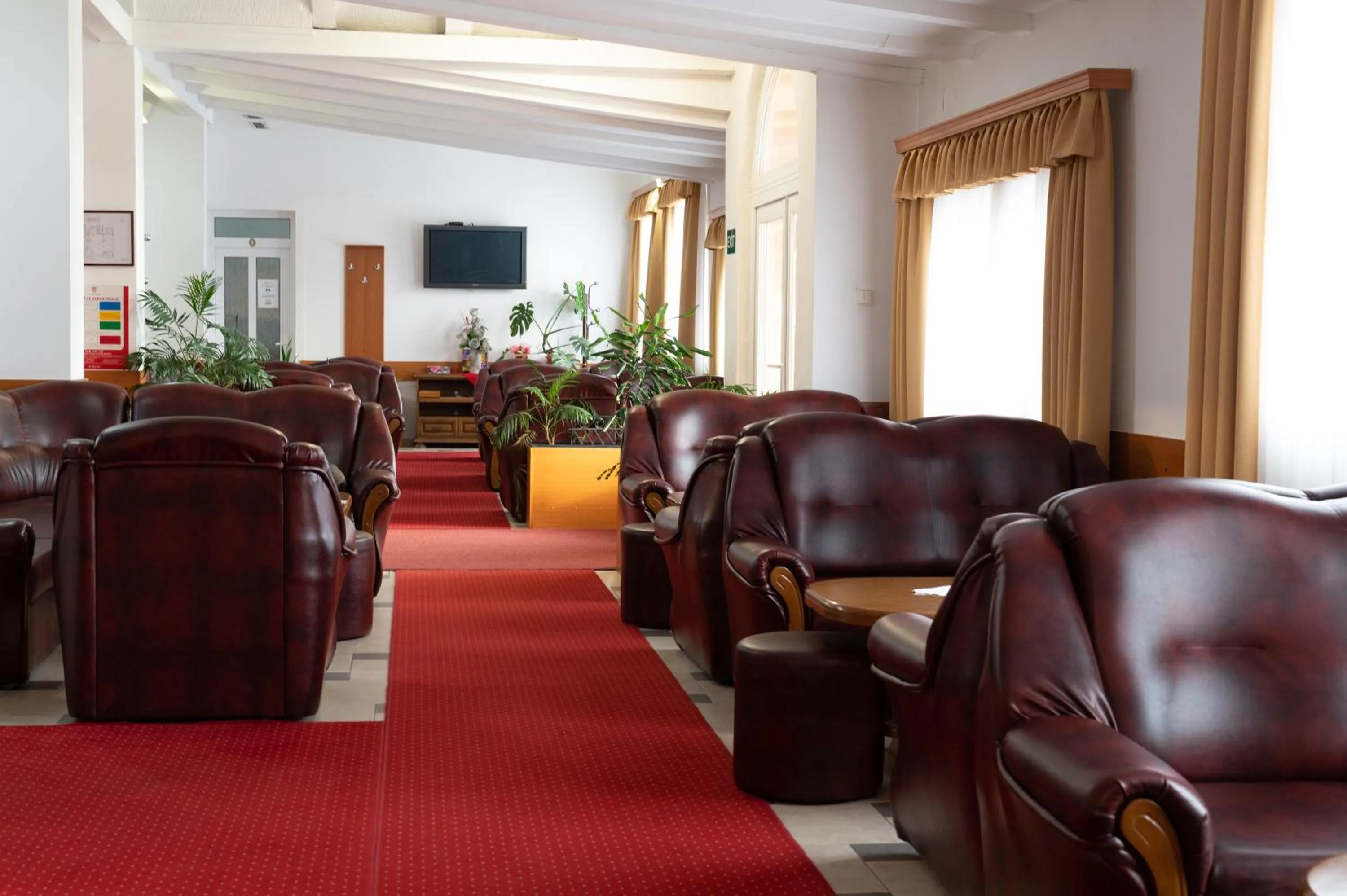 Lobby or reception in Hotel Mirni Kutak