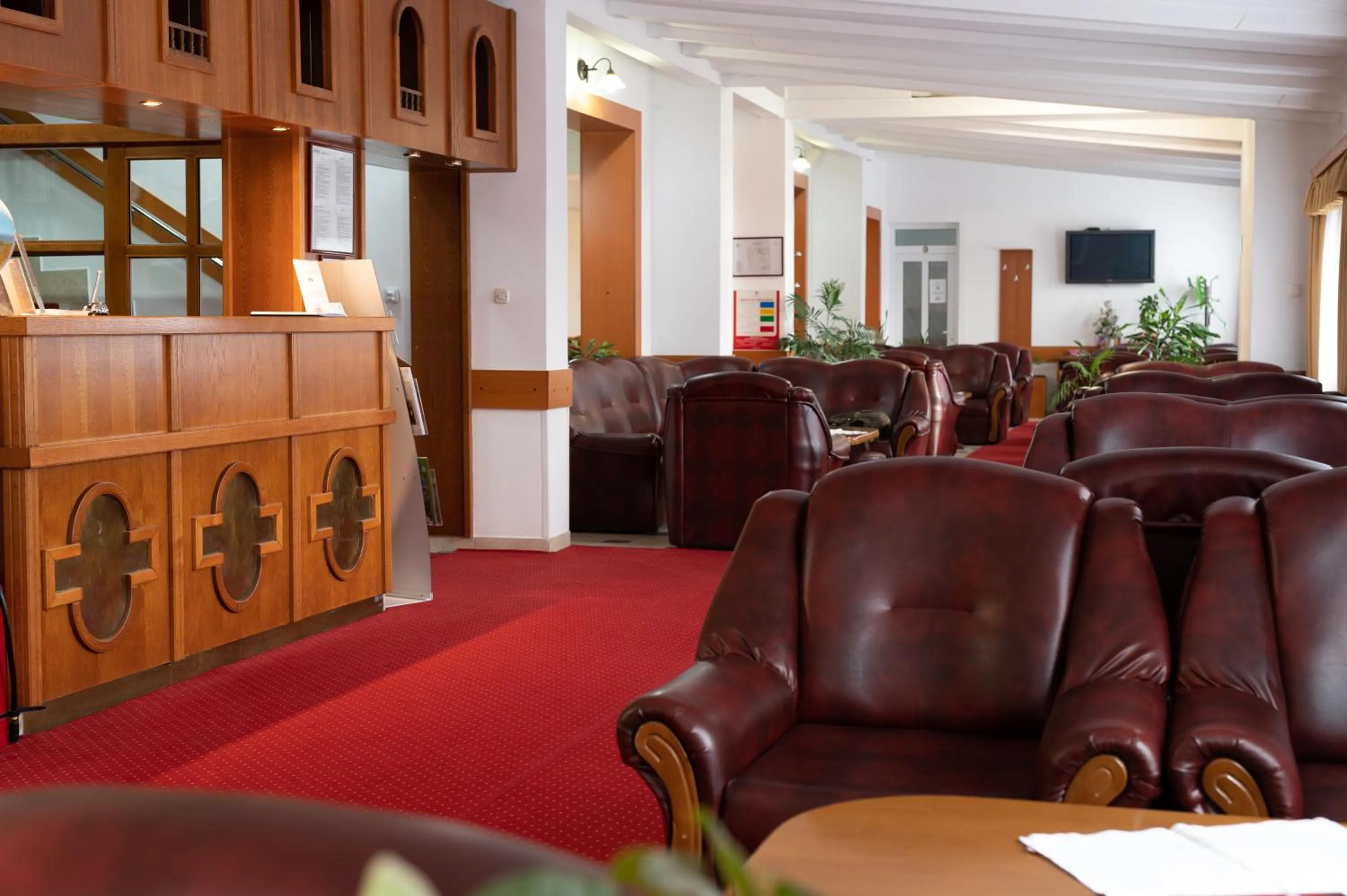 Lobby or reception in Hotel Mirni Kutak