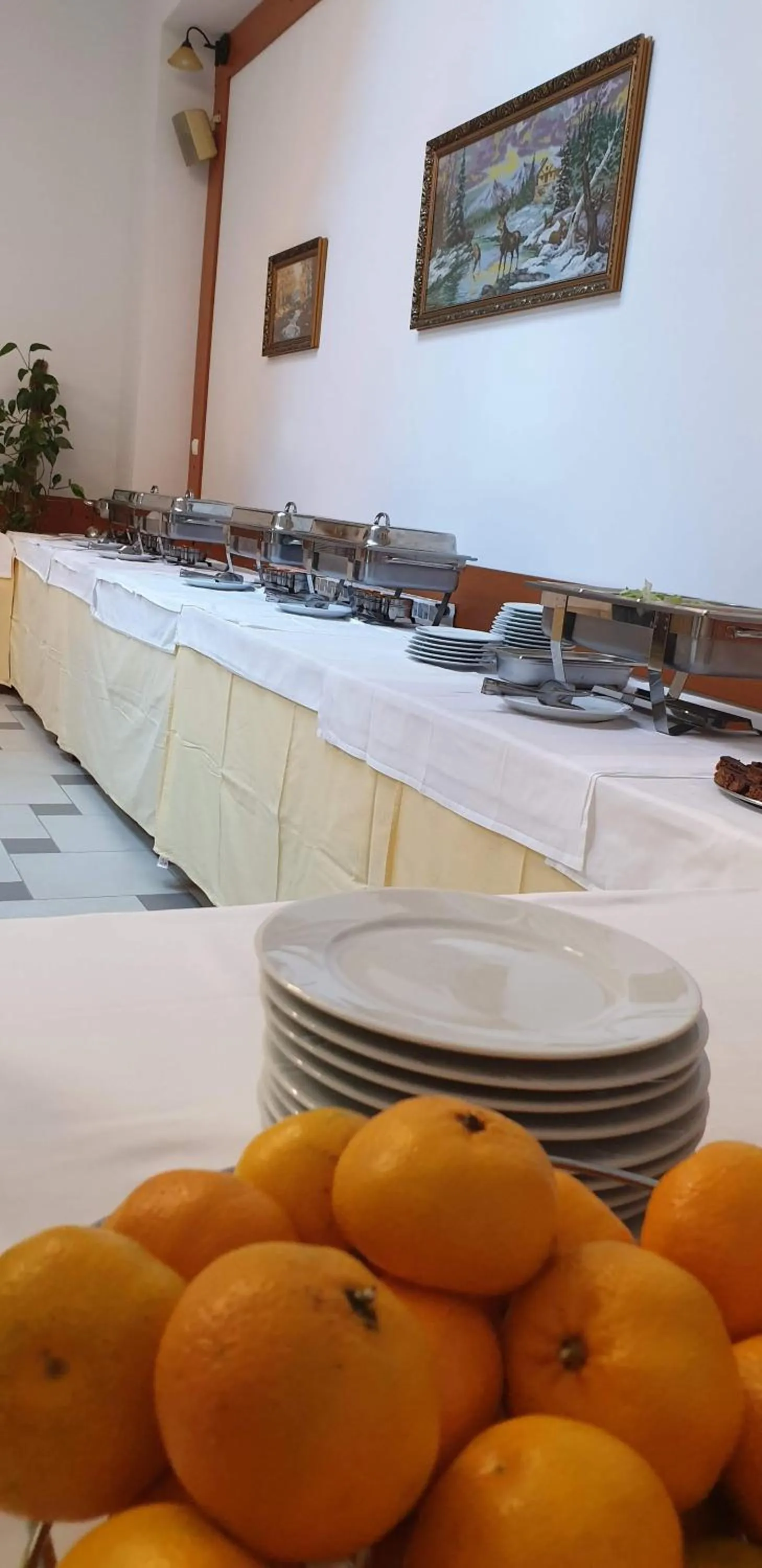 Restaurant/places to eat in Hotel Mirni Kutak