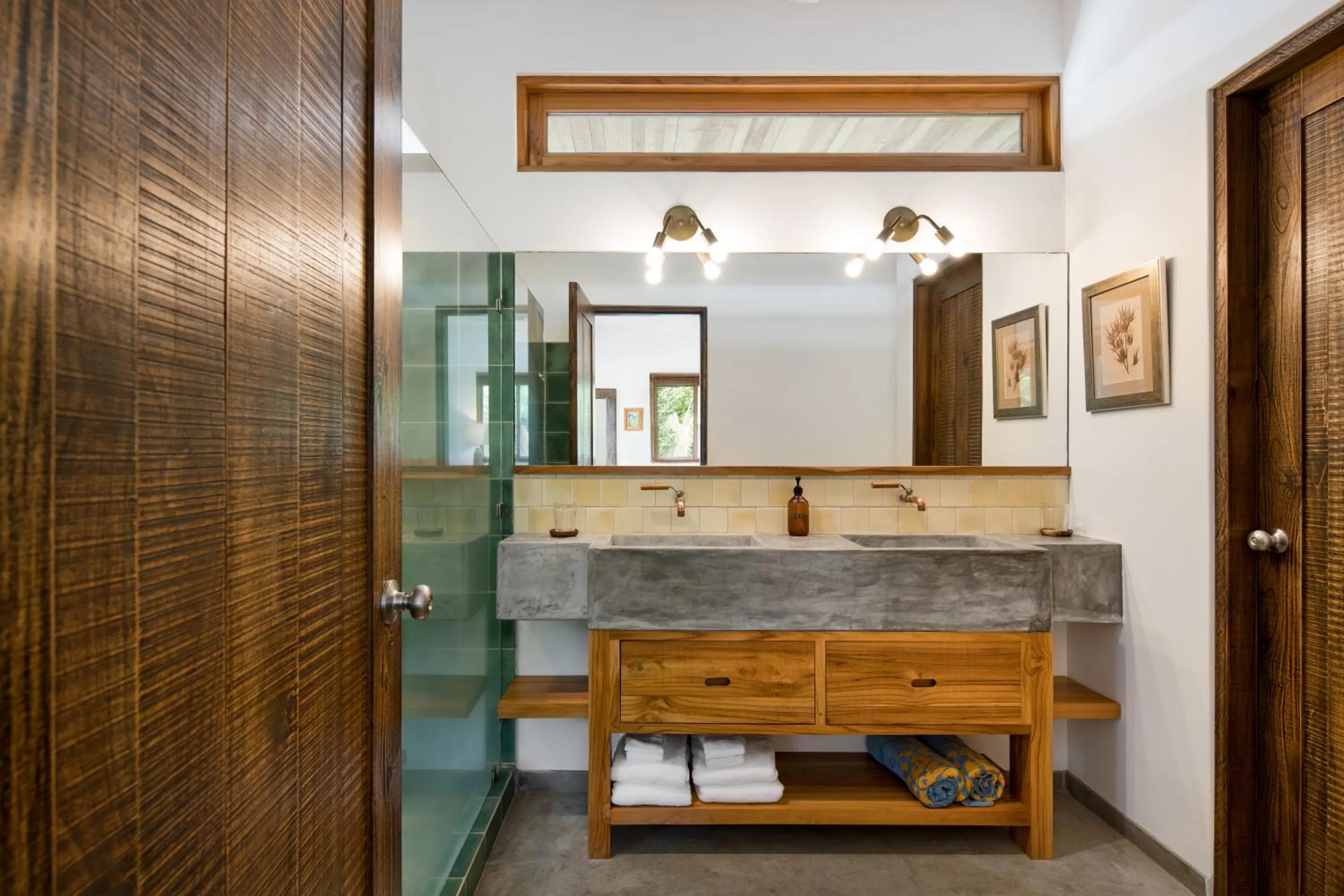 Bathroom in The Nomadic Hotel