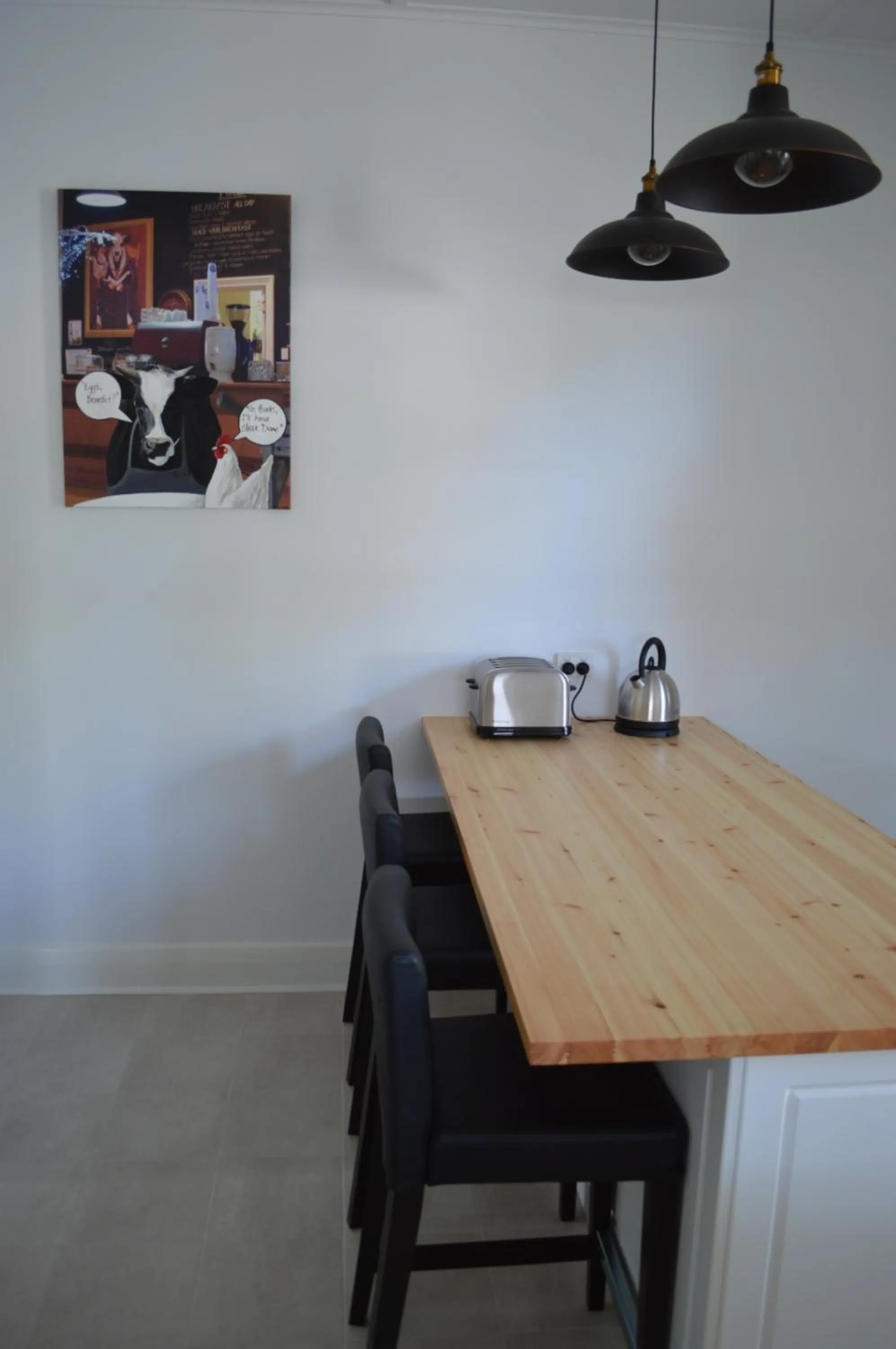 Coffee/tea facilities in Two Cow Cottage Bed & Breakfast