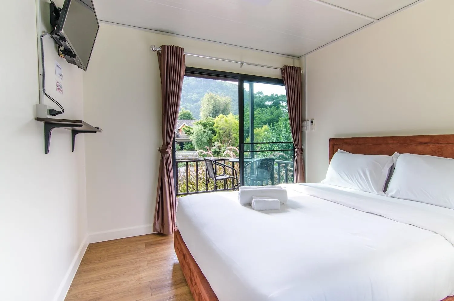 Property building, Bed in Tharapana Khaoyai Resort