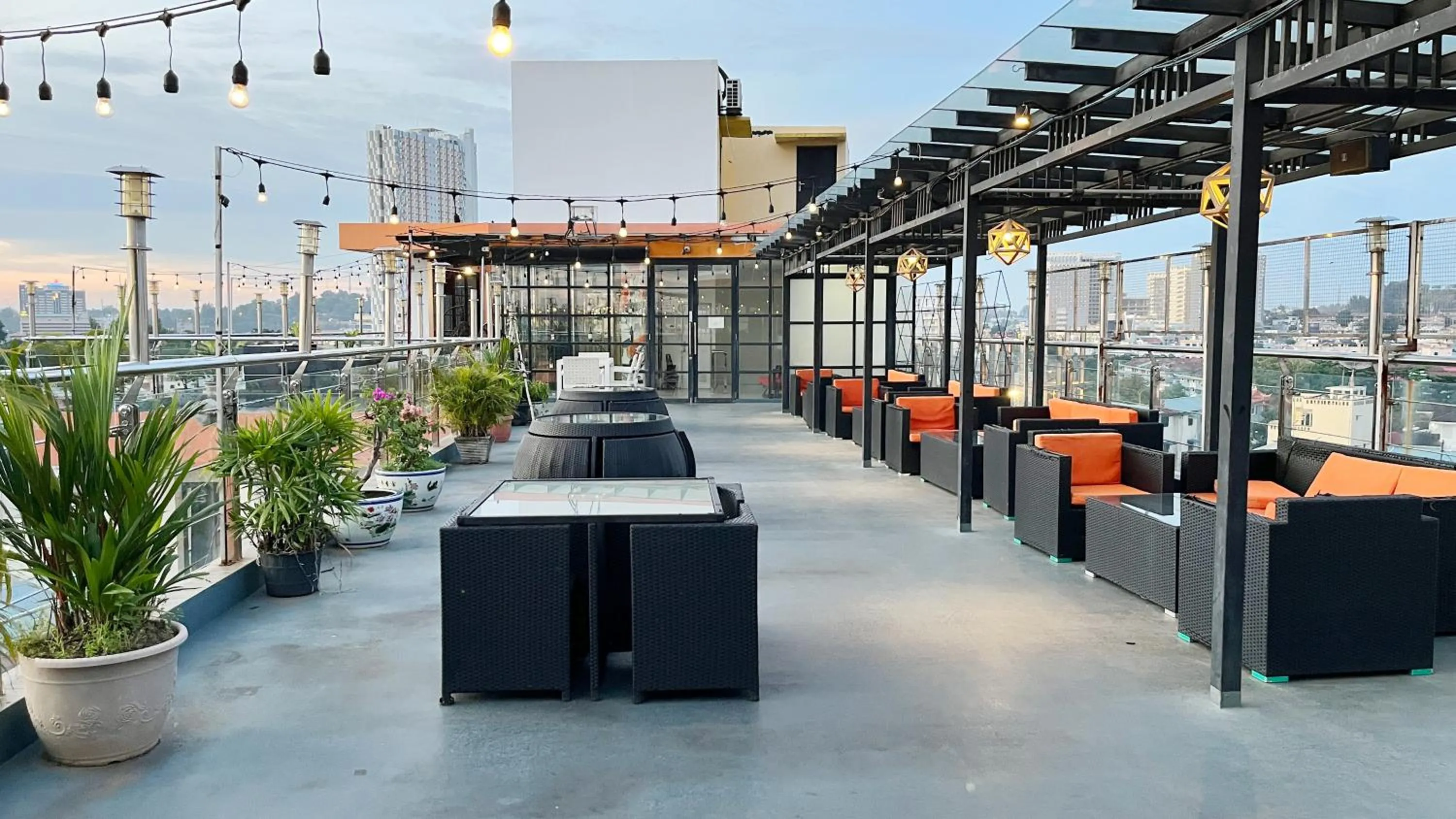 sunbed in Sahid Vanilla Nagoya Batam