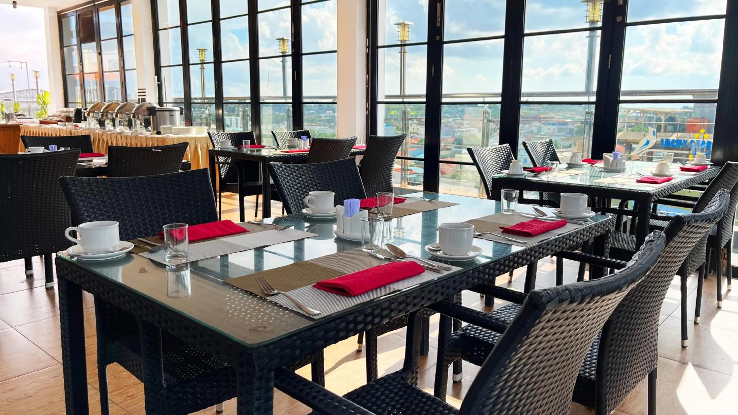 Restaurant/places to eat in Sahid Vanilla Nagoya Batam