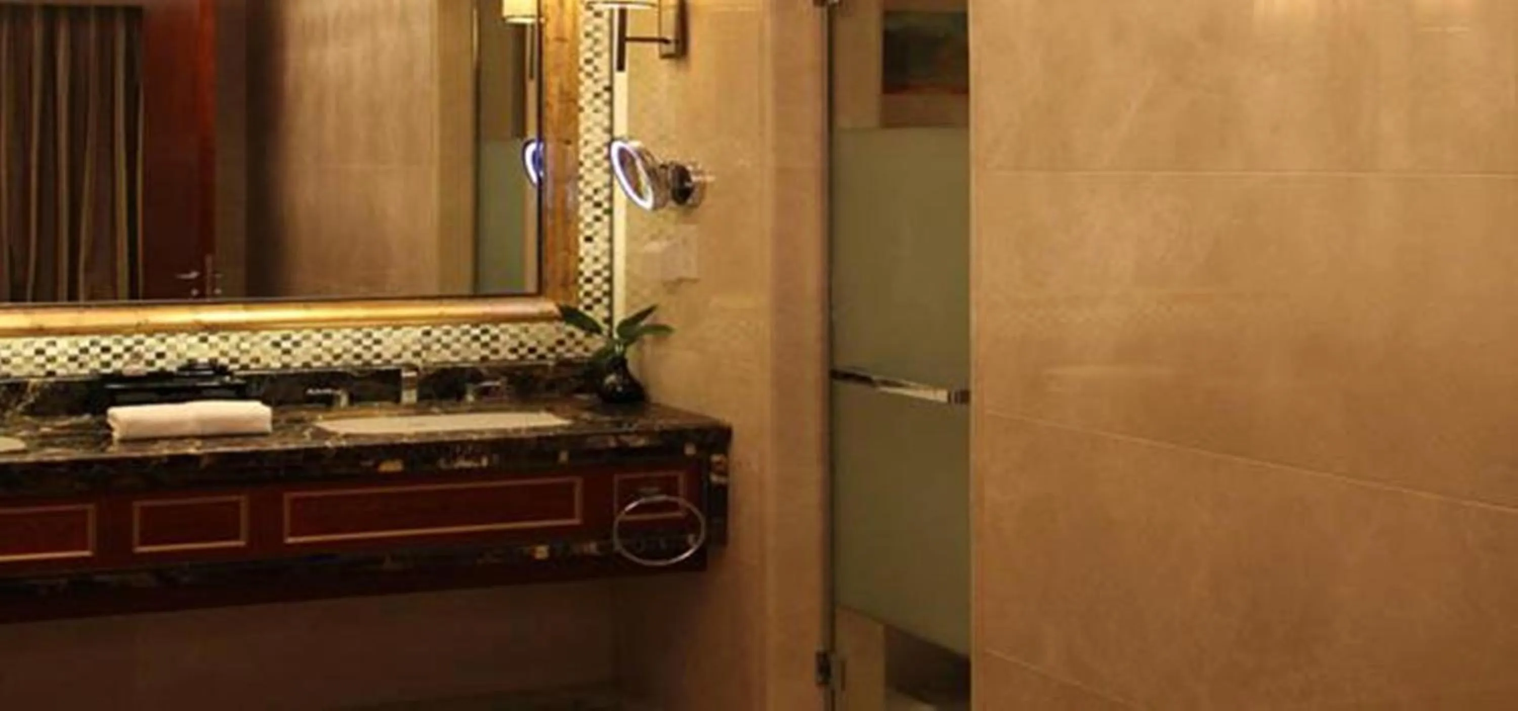 Toilet in Jiangsu Haizhou Bayview Conference Center