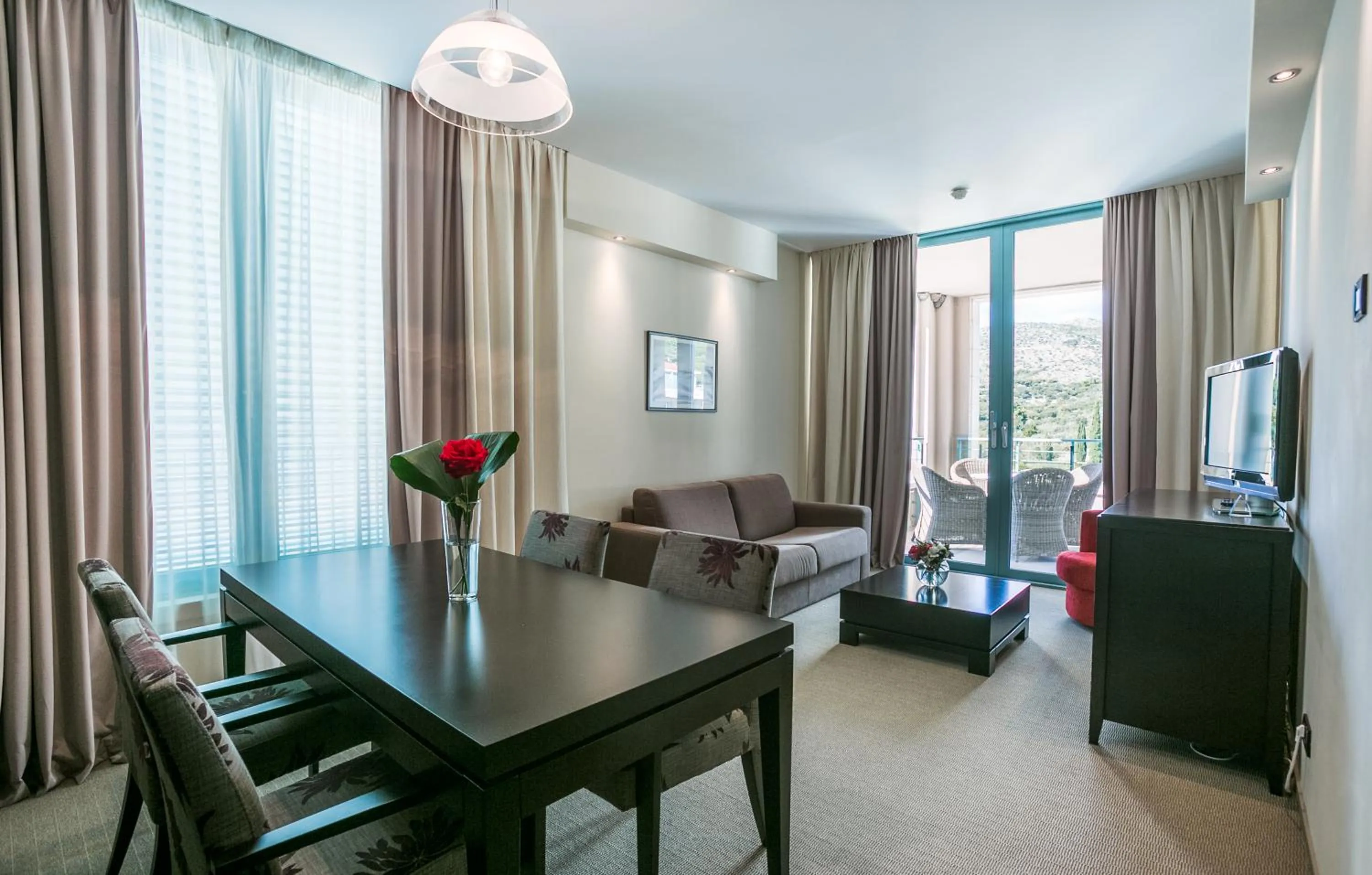 Photo of the whole room in Admiral Grand Hotel