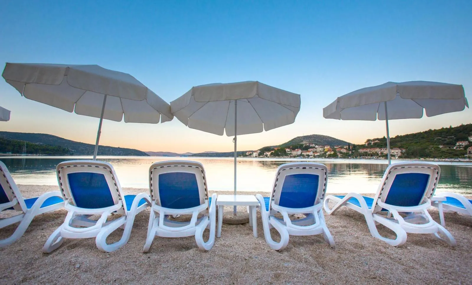 Beach in Admiral Grand Hotel