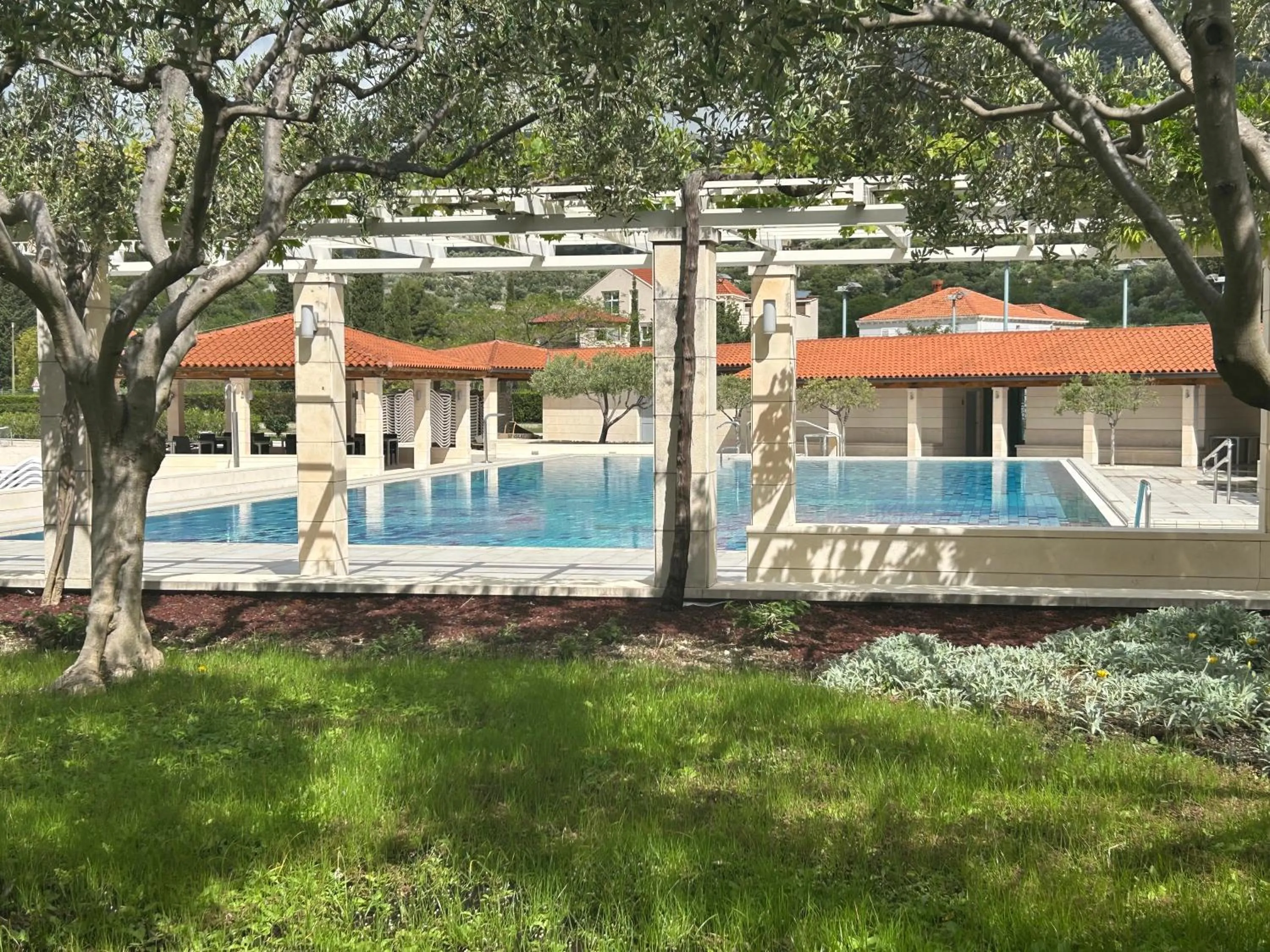 Garden in Admiral Grand Hotel